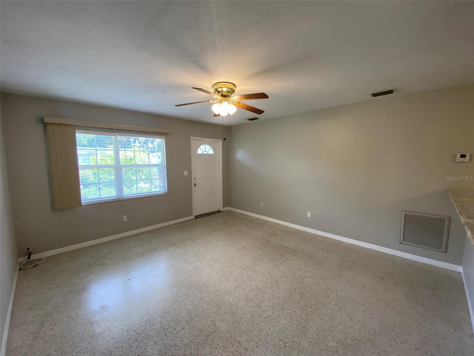 Image 8 of 68 For 5545 3rd Ave N