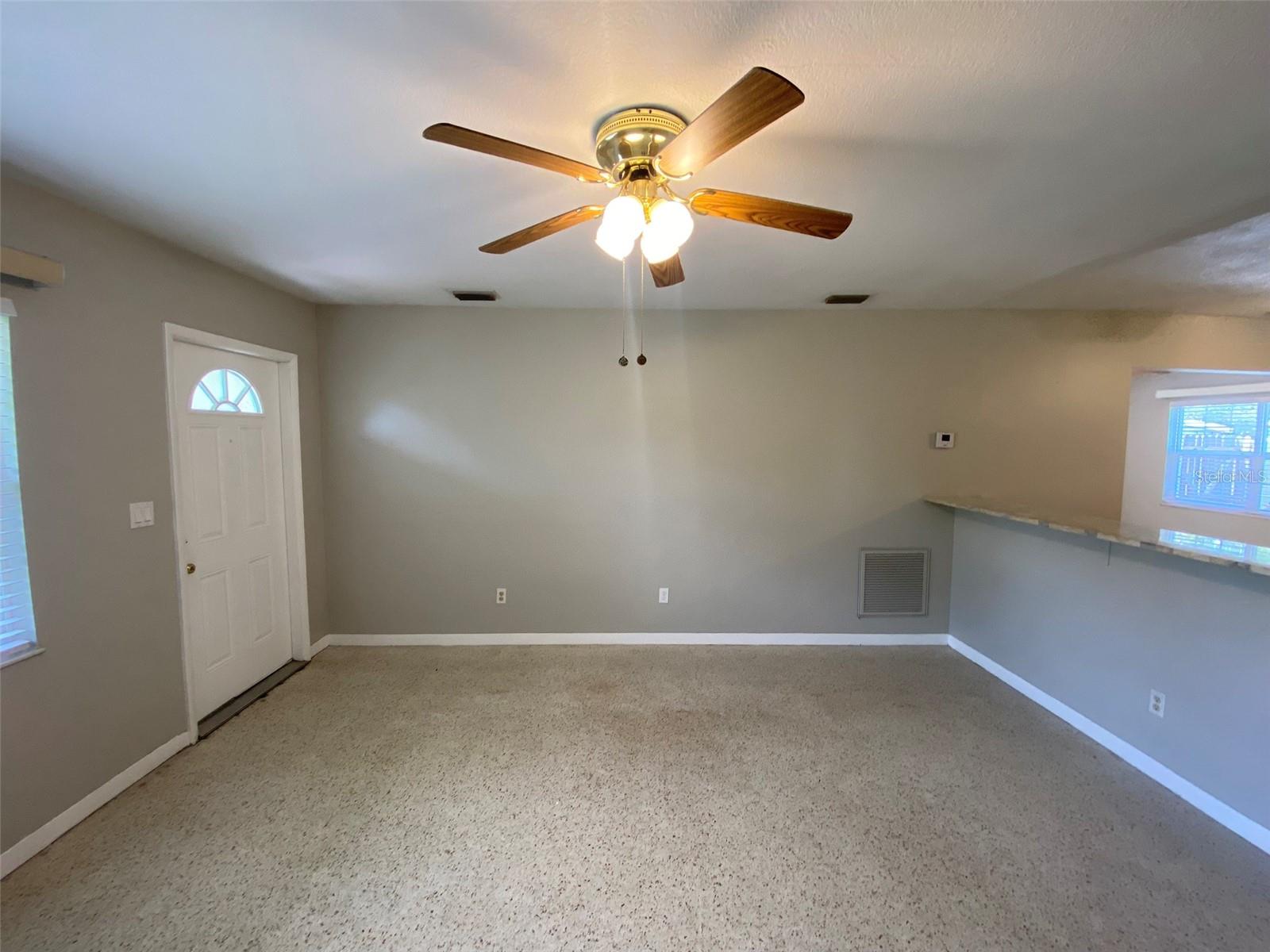 Image 9 of 68 For 5545 3rd Ave N