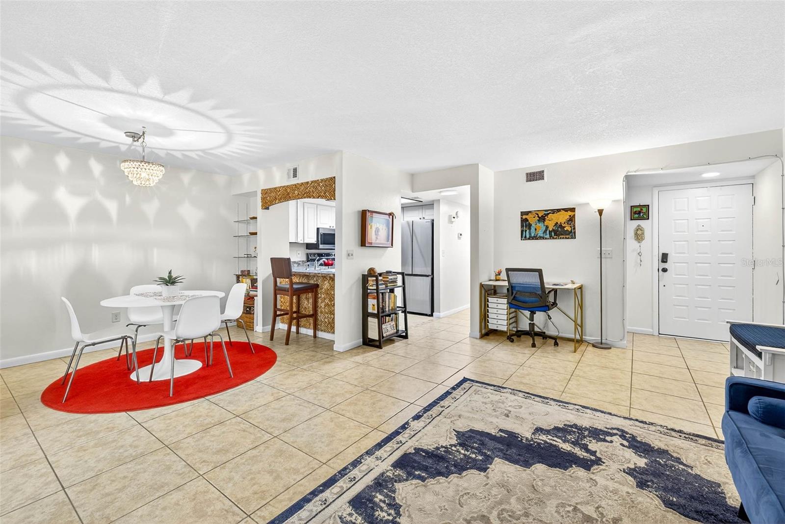 Image 10 of 40 For 7809 Niagara Avenue 2105