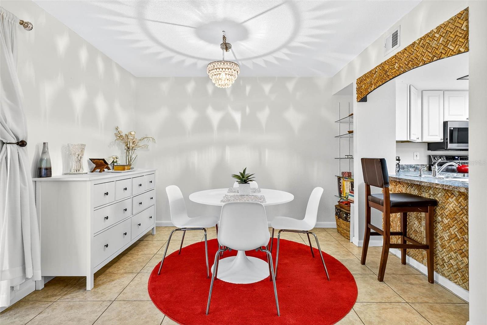 Image 12 of 40 For 7809 Niagara Avenue 2105