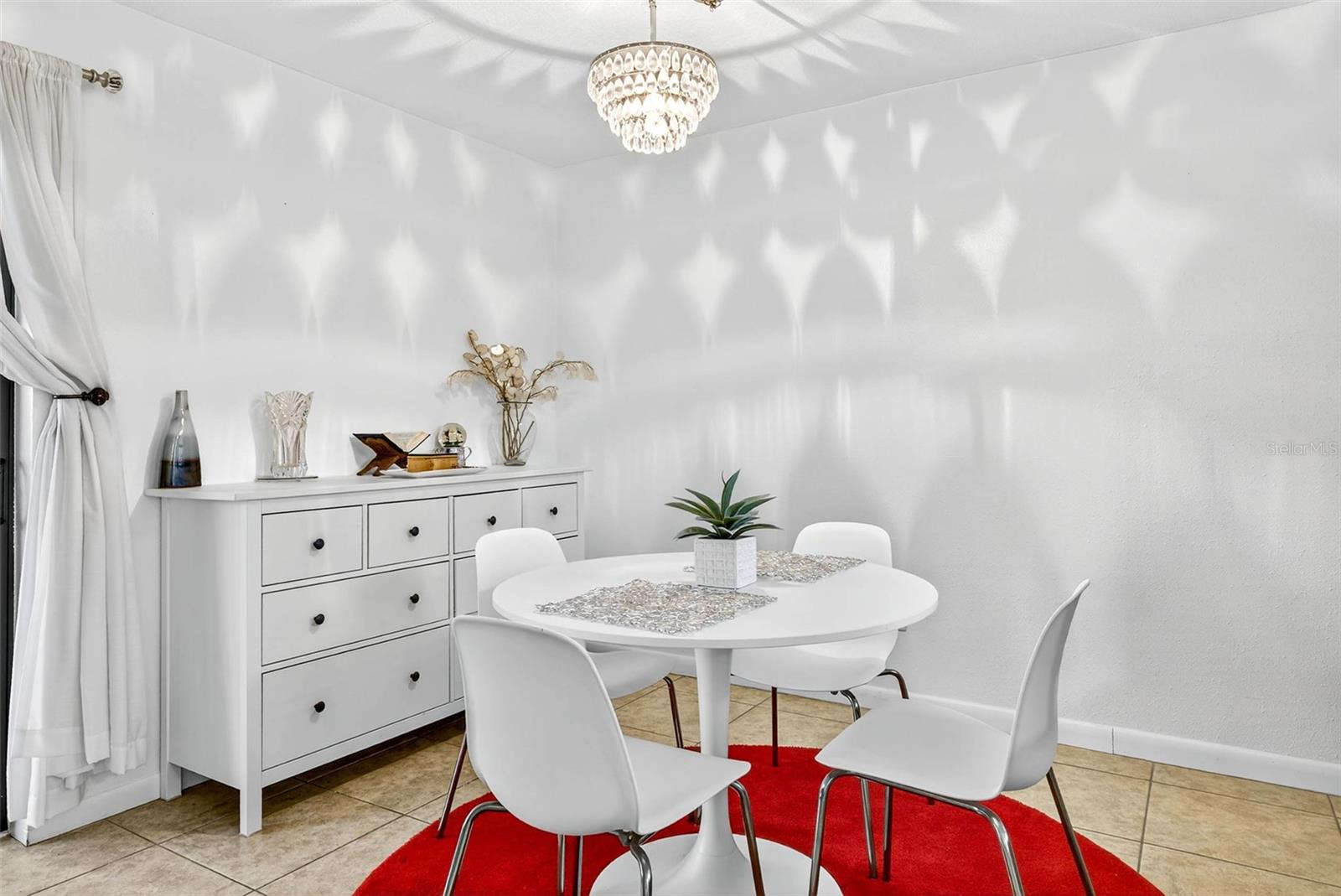 Image 13 of 40 For 7809 Niagara Avenue 2105