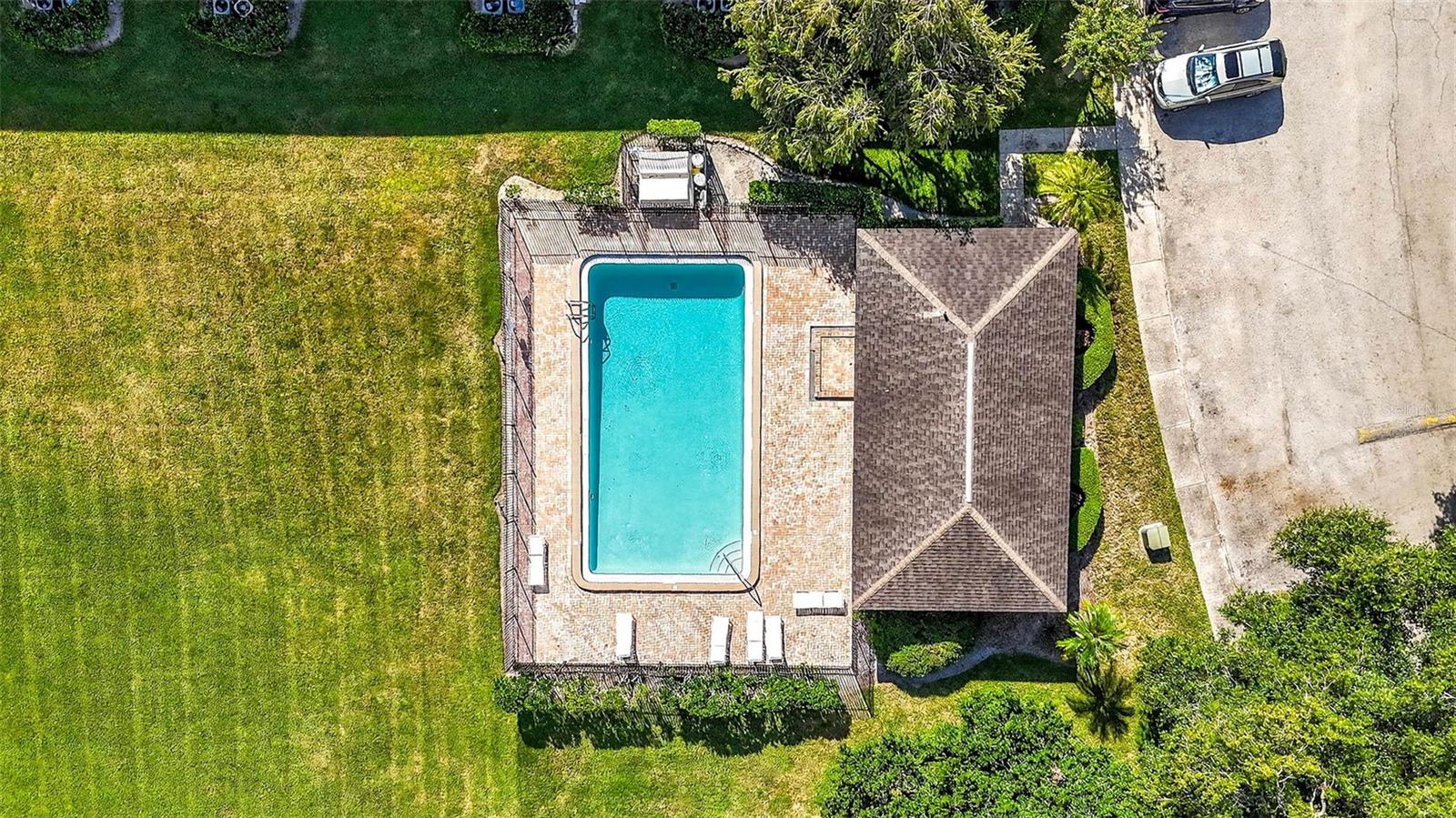 Image 38 of 40 For 7809 Niagara Avenue 2105