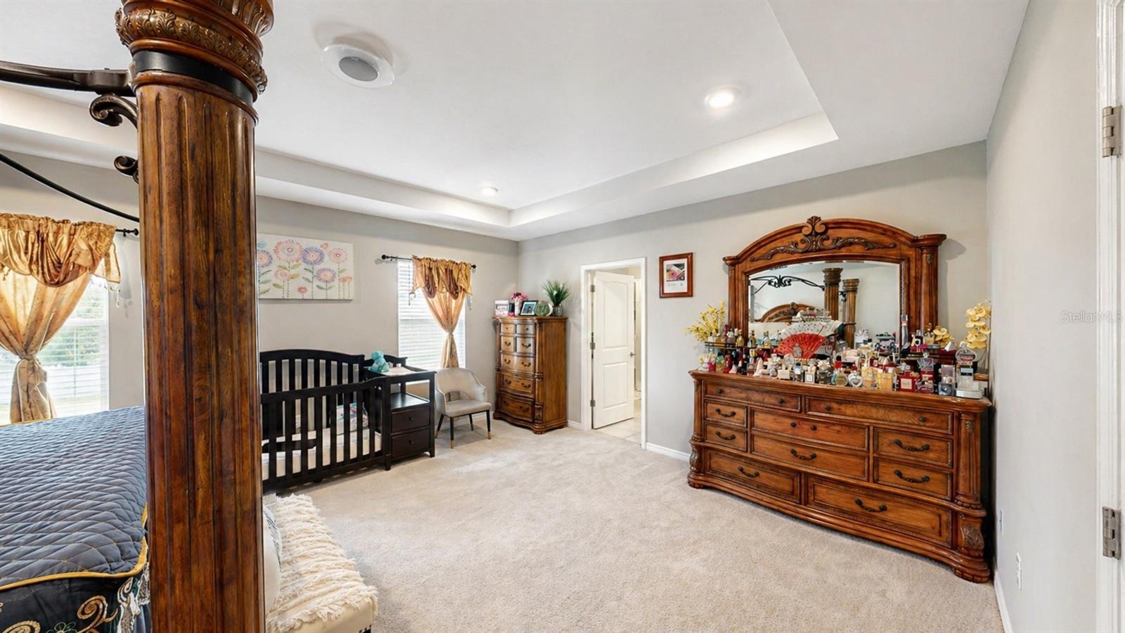 Image 10 of 26 For 472 6th Avenue Nw