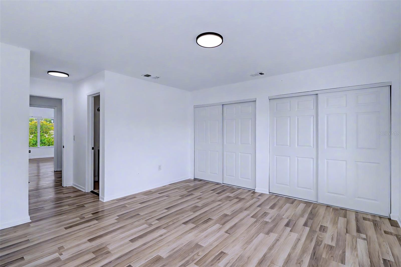 Image 15 of 23 For 592 100th Avenue N 202