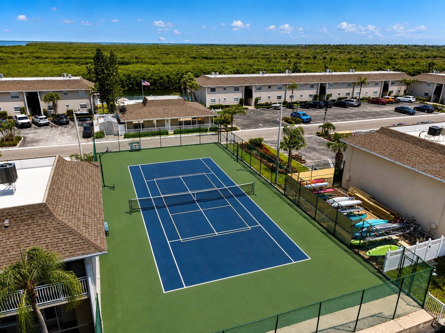 Image 16 of 18 For 8804 Bay Pointe Drive 204