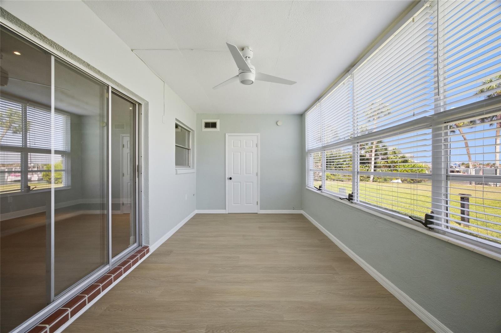 Image 15 of 40 For 1819 Shore Drive S 103