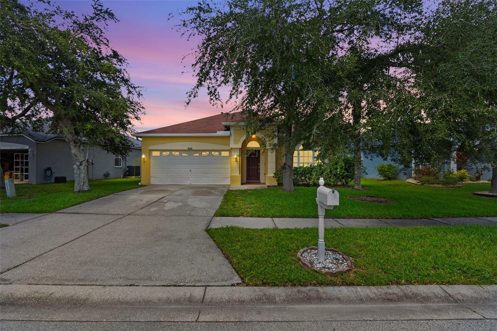 Details for 10301 Beneva Drive, TAMPA, FL 33647