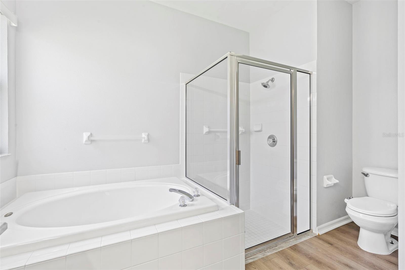 Image 7 of 12 For 10301 Beneva Drive