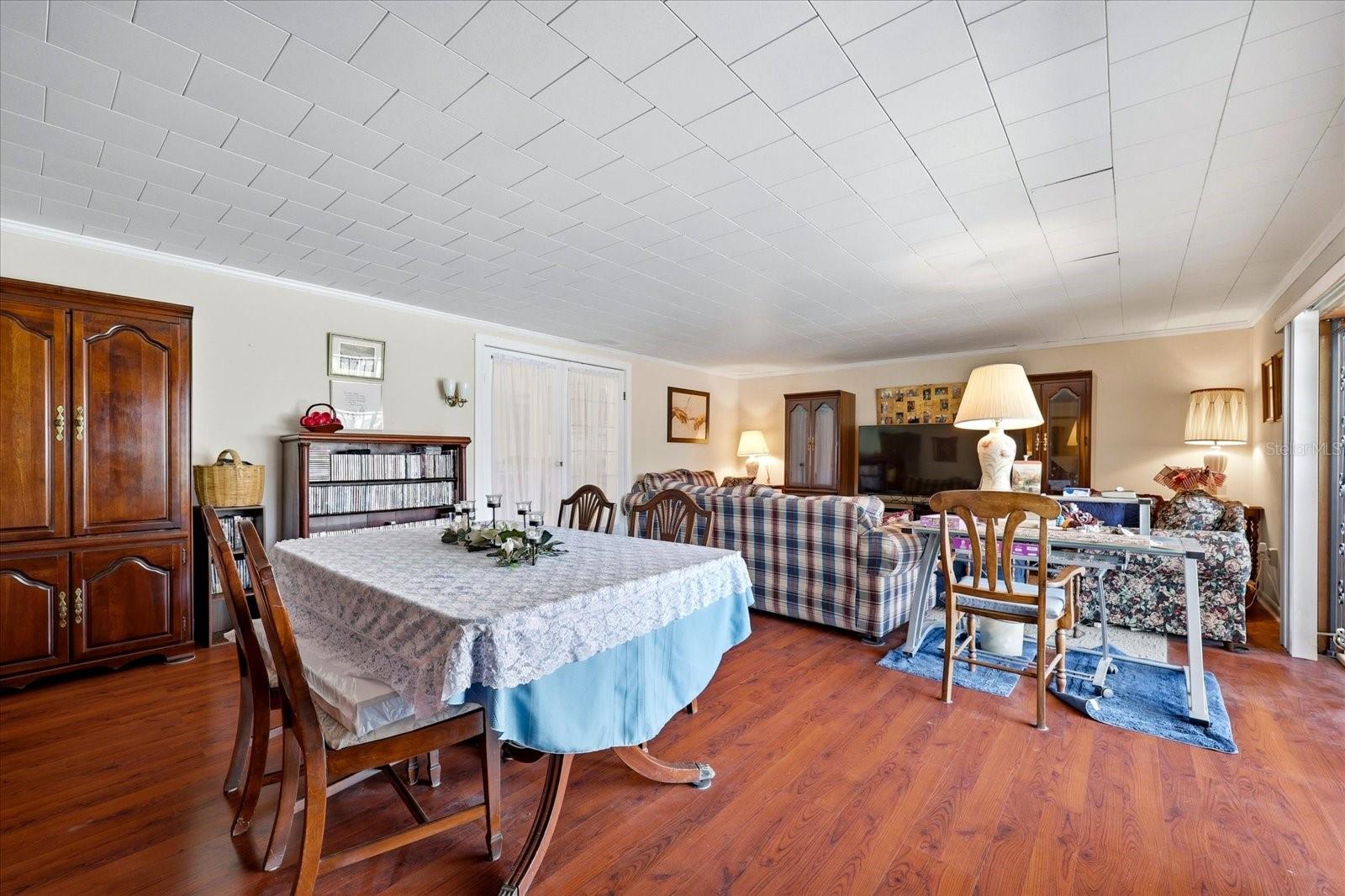 Image 15 of 44 For 7502 Jean Street