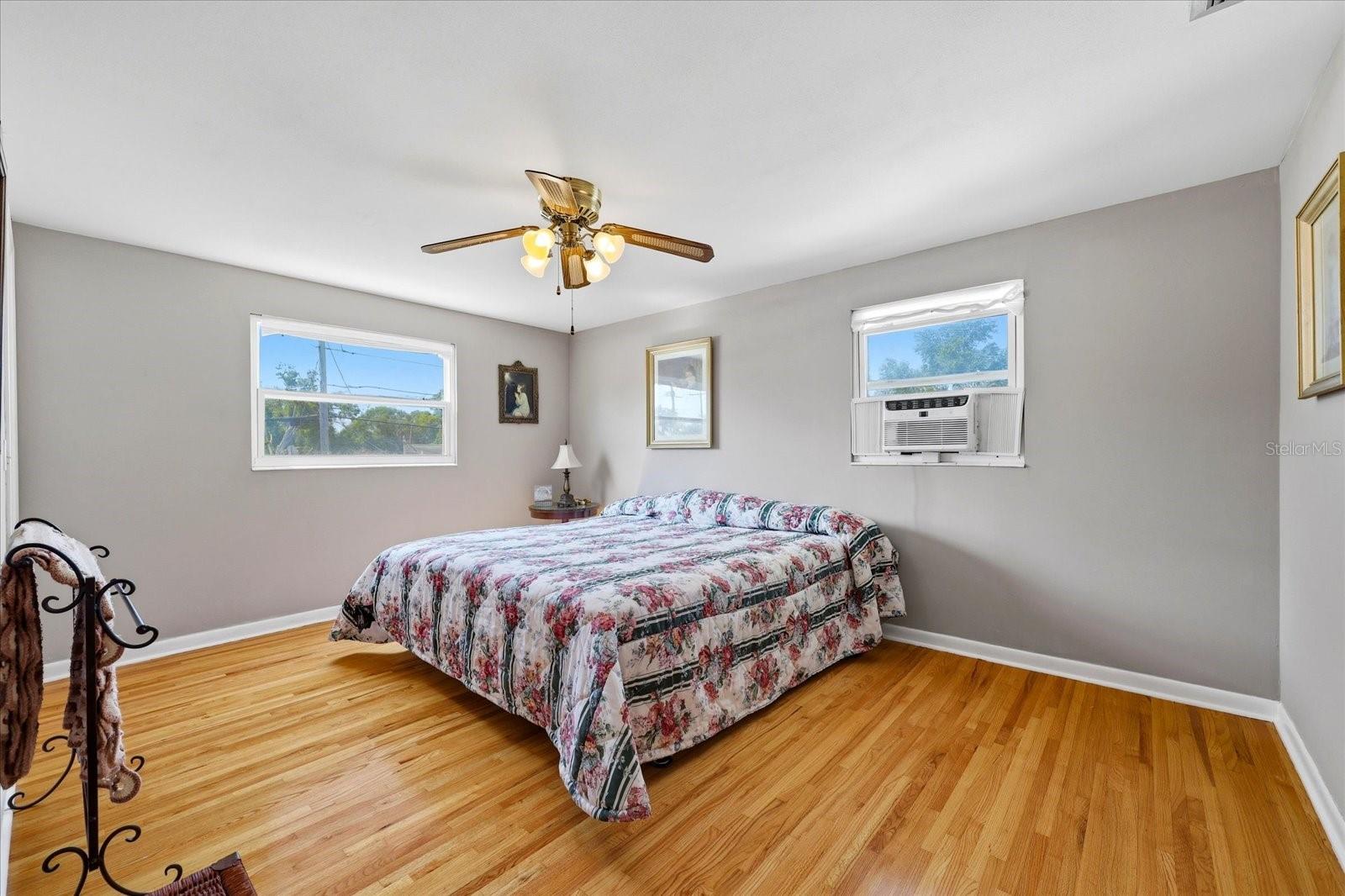 Image 24 of 44 For 7502 Jean Street