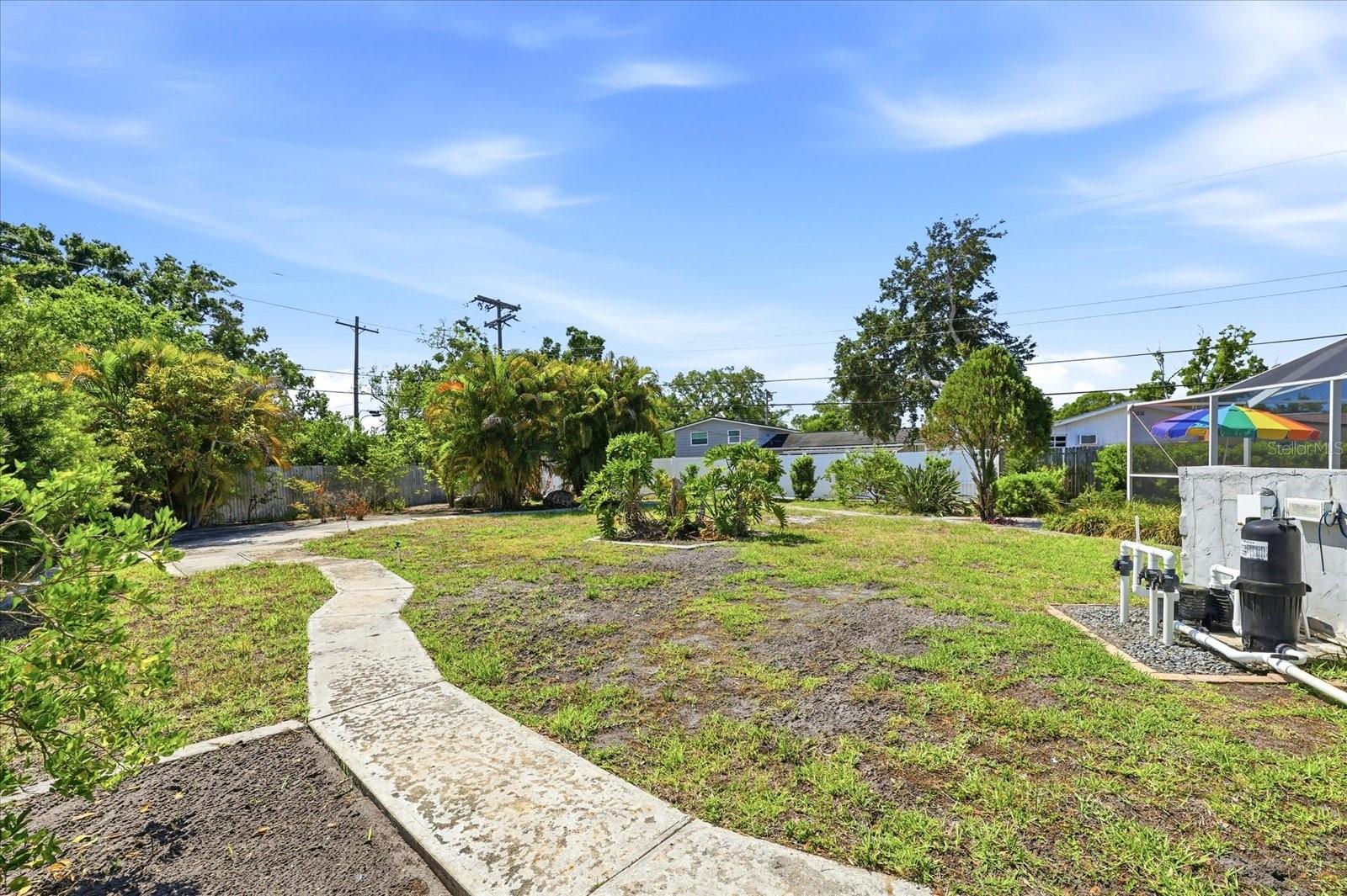 Image 39 of 44 For 7502 Jean Street