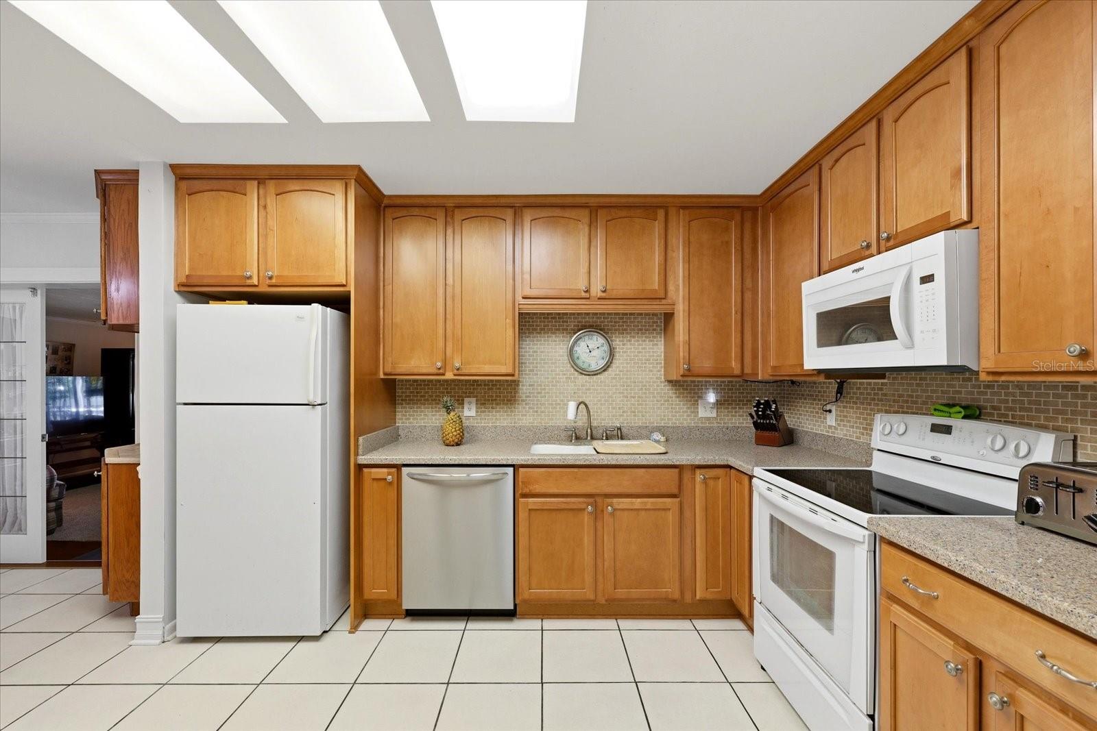 Image 8 of 44 For 7502 Jean Street
