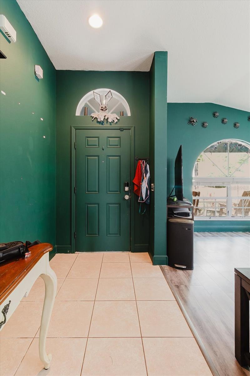 Image 13 of 66 For 9817 White Barn Way