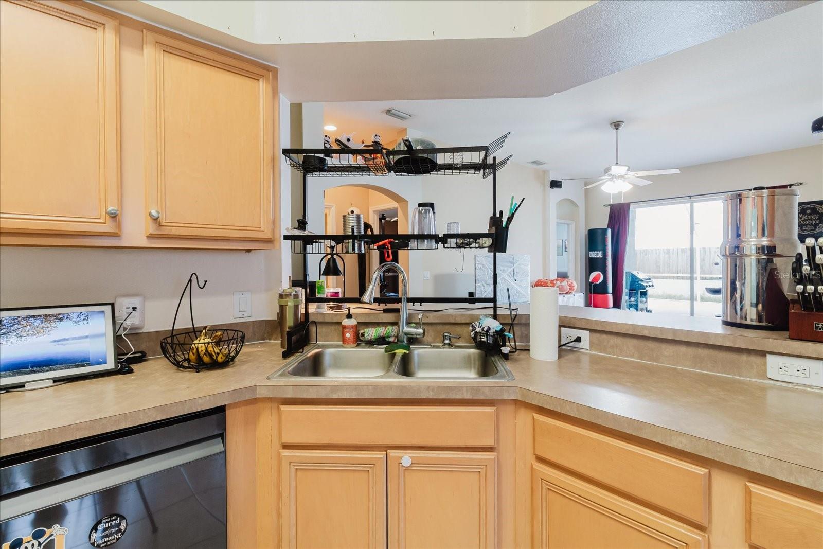Image 26 of 66 For 9817 White Barn Way