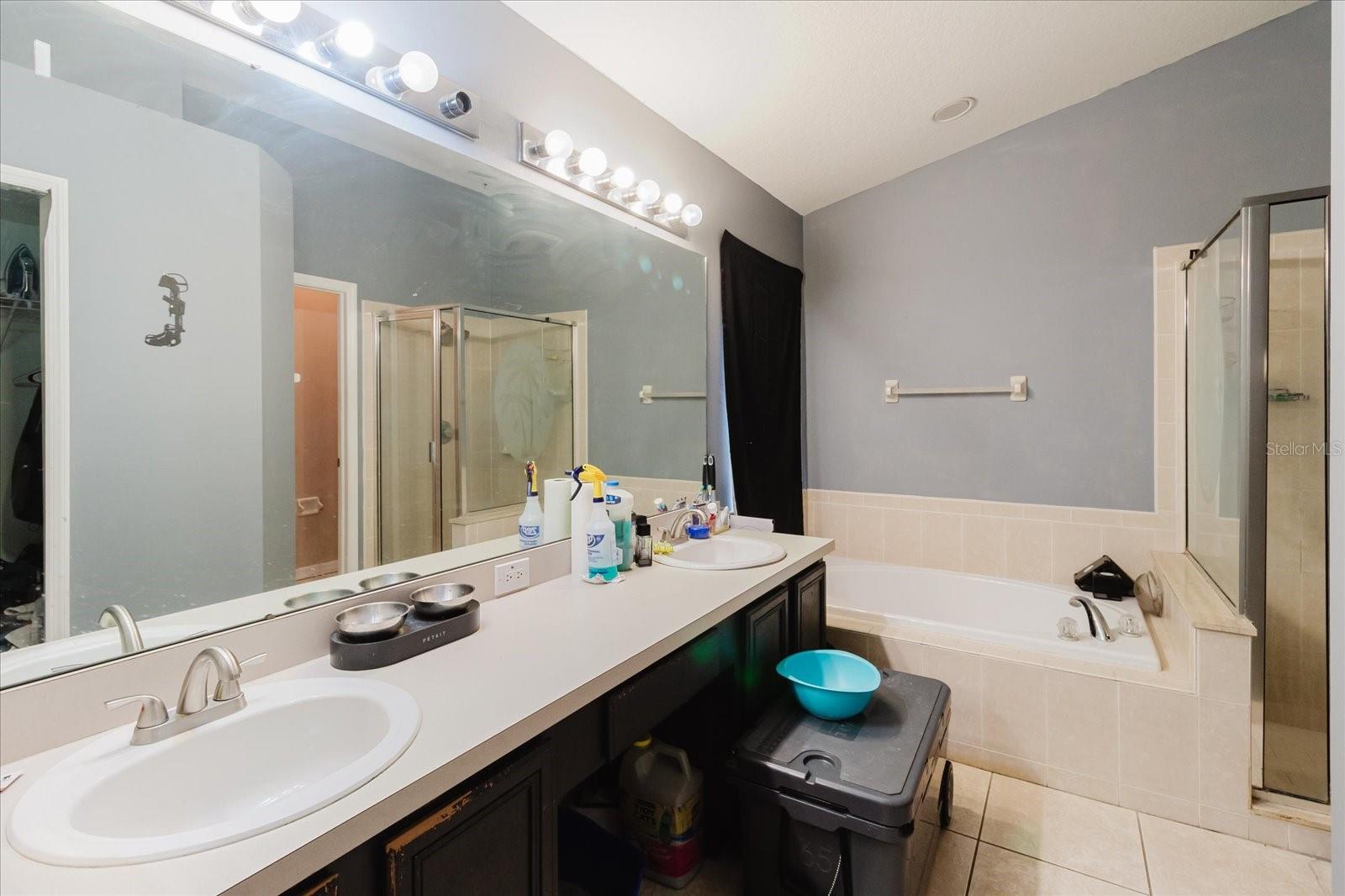Image 34 of 66 For 9817 White Barn Way
