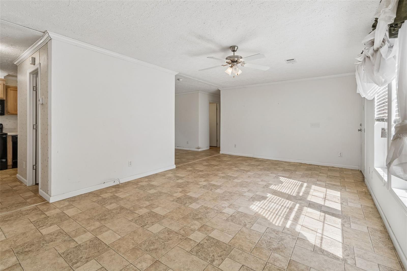 Image 20 of 66 For 6735 Ravenwood Street