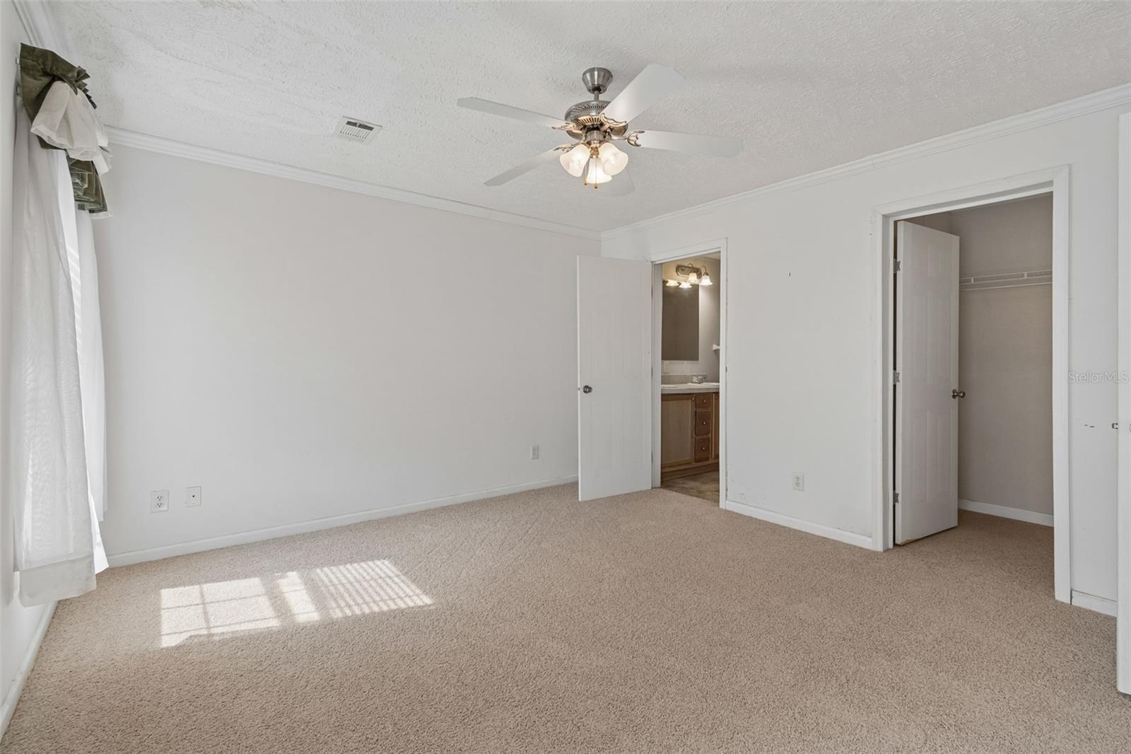 Image 25 of 66 For 6735 Ravenwood Street