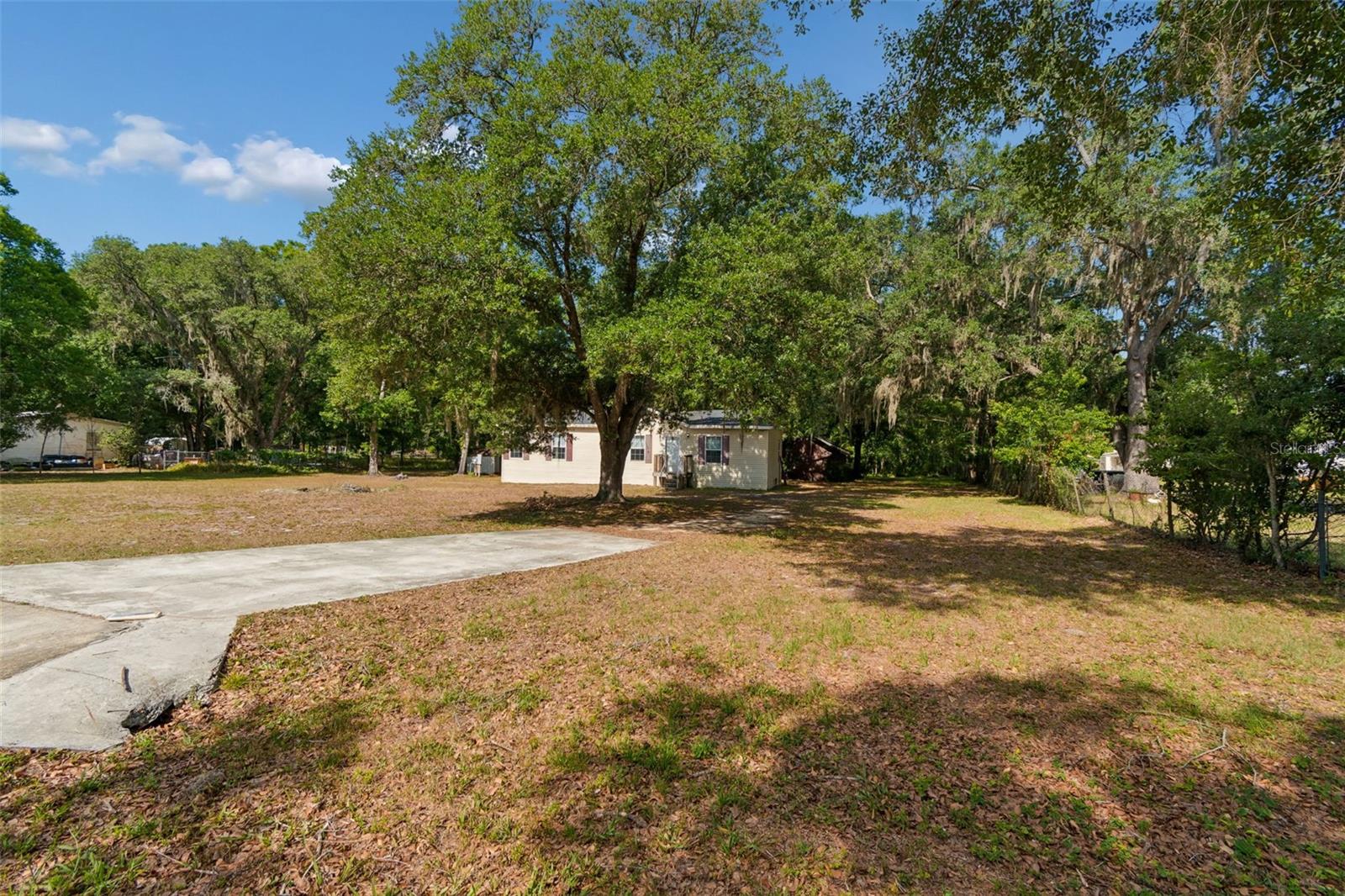 Image 26 of 66 For 6735 Ravenwood Street