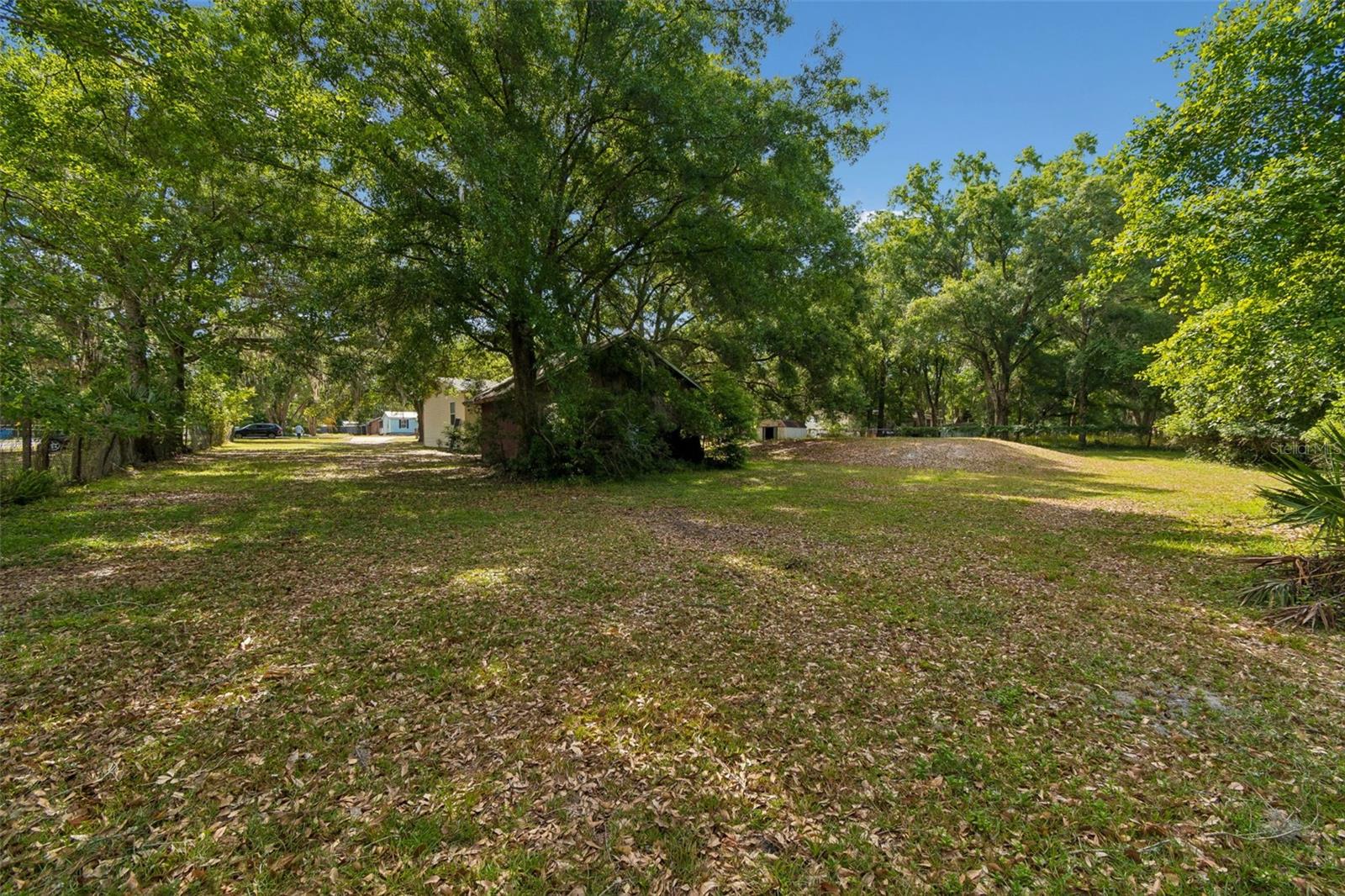 Image 27 of 66 For 6735 Ravenwood Street