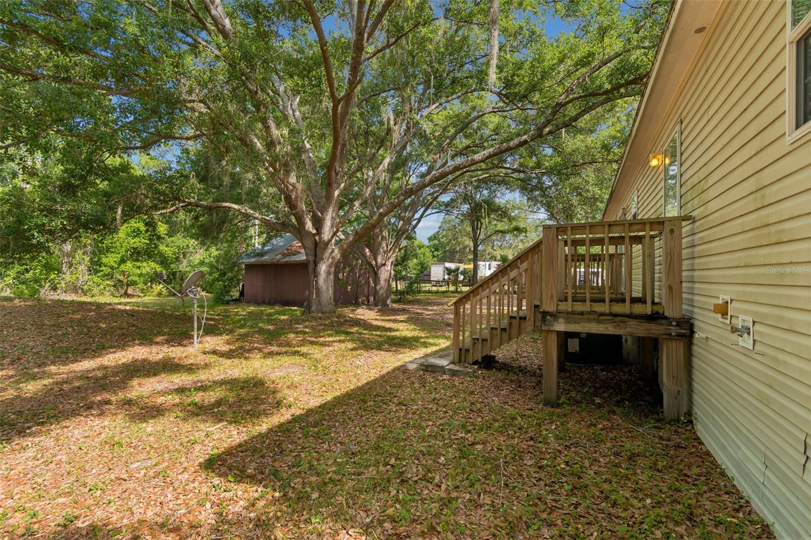 Image 32 of 66 For 6735 Ravenwood Street