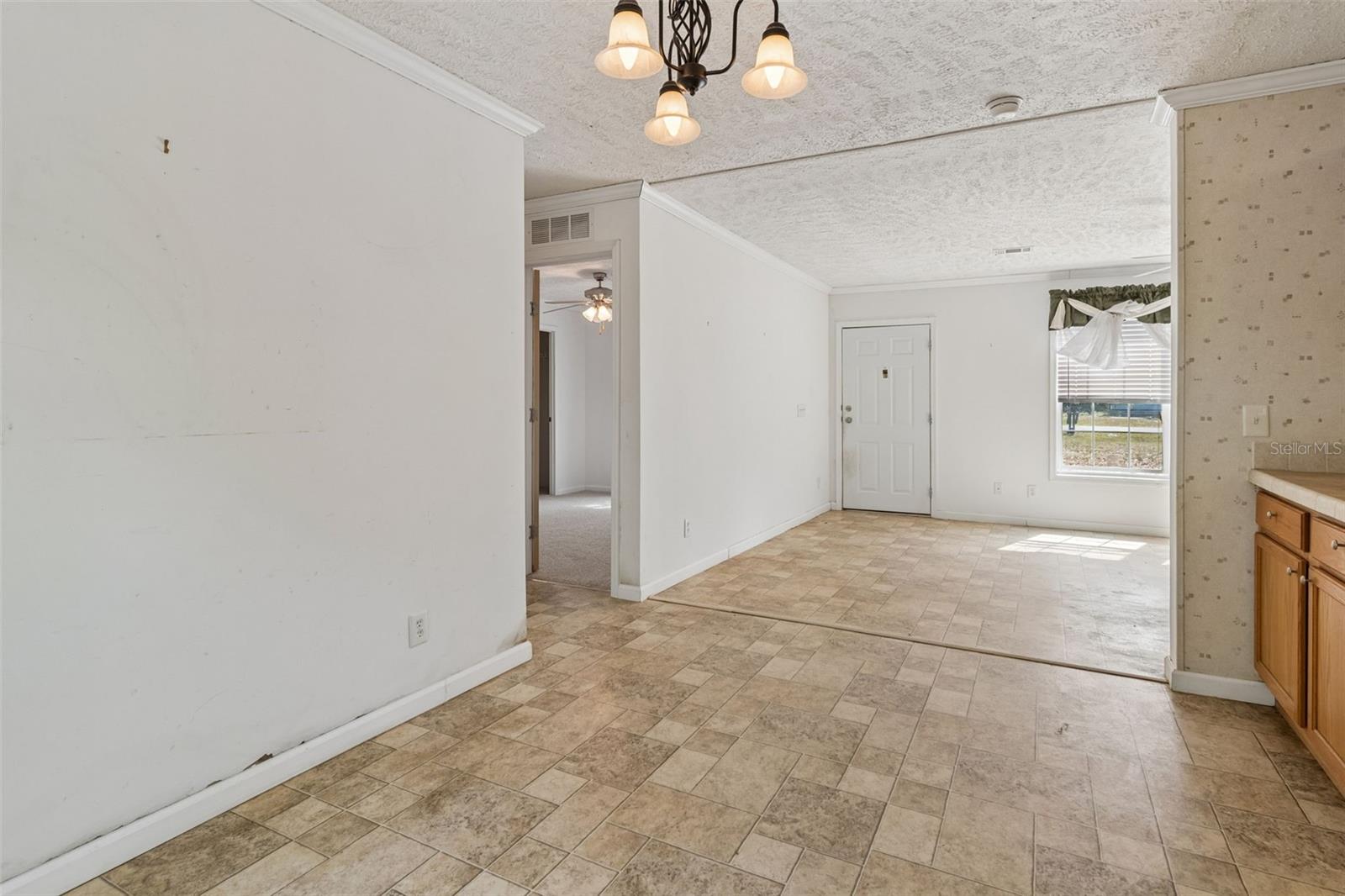 Image 41 of 66 For 6735 Ravenwood Street