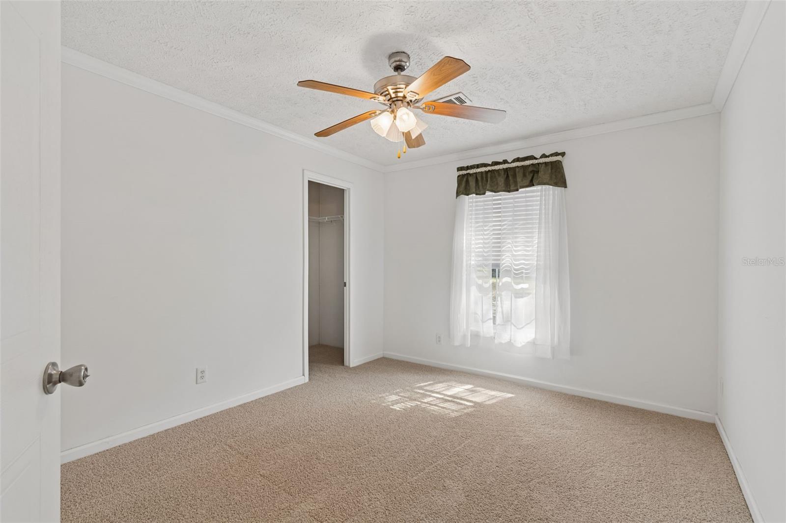Image 43 of 66 For 6735 Ravenwood Street