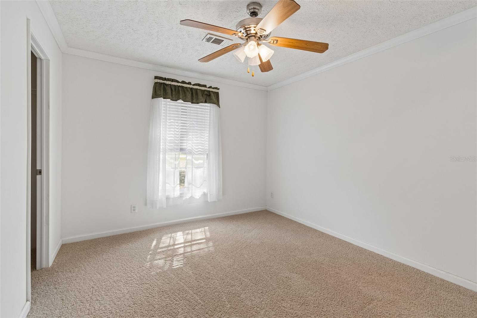 Image 46 of 66 For 6735 Ravenwood Street