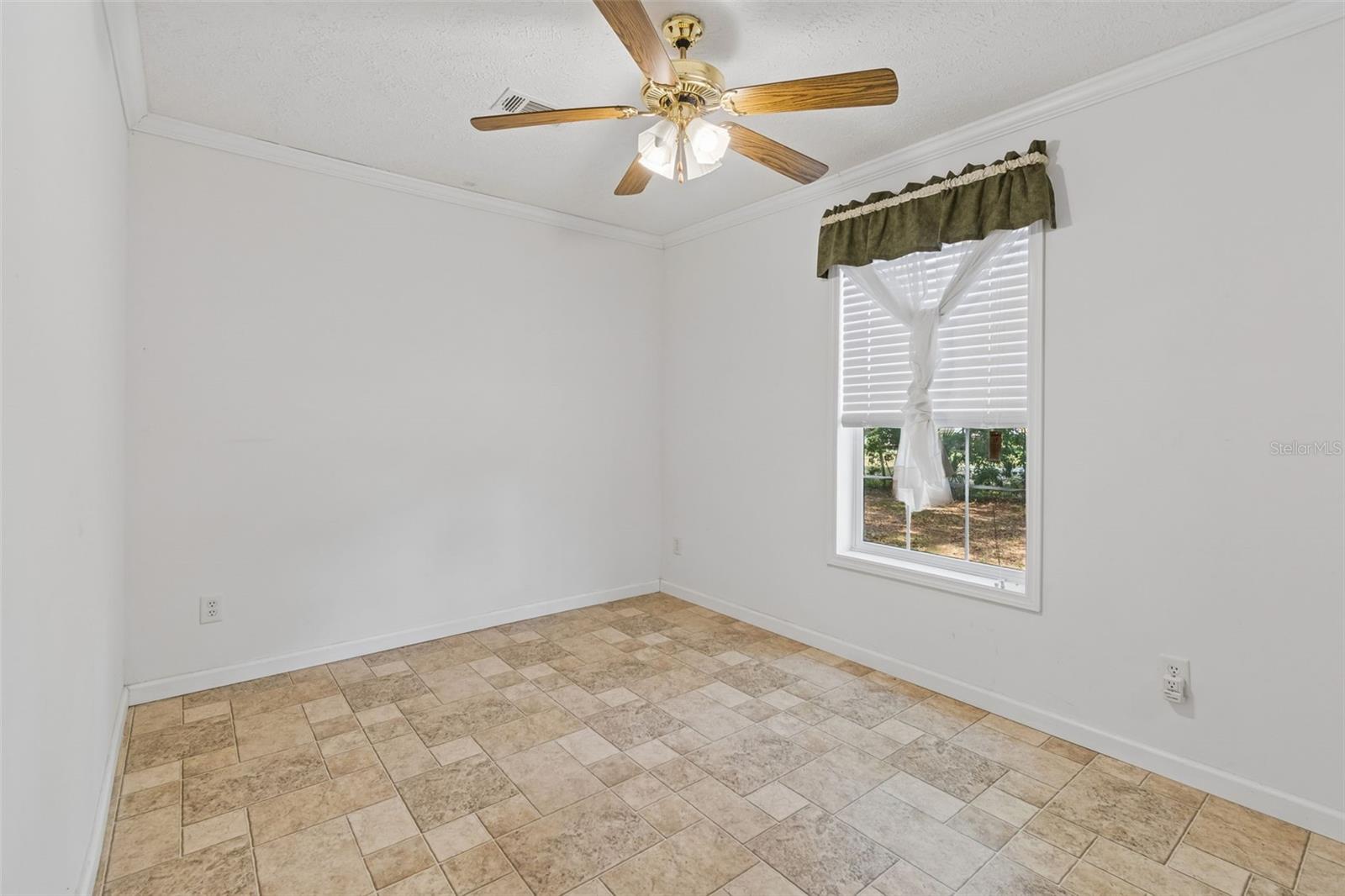 Image 47 of 66 For 6735 Ravenwood Street