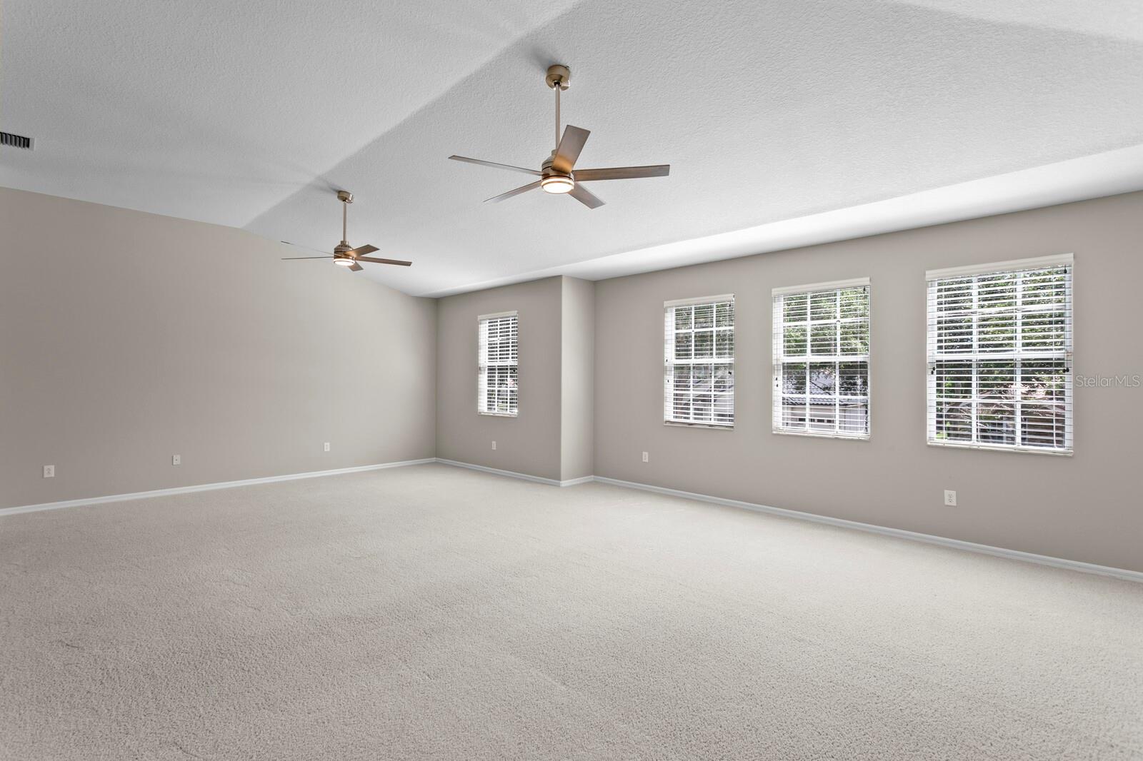 Image 33 of 75 For 10235 Estuary Drive