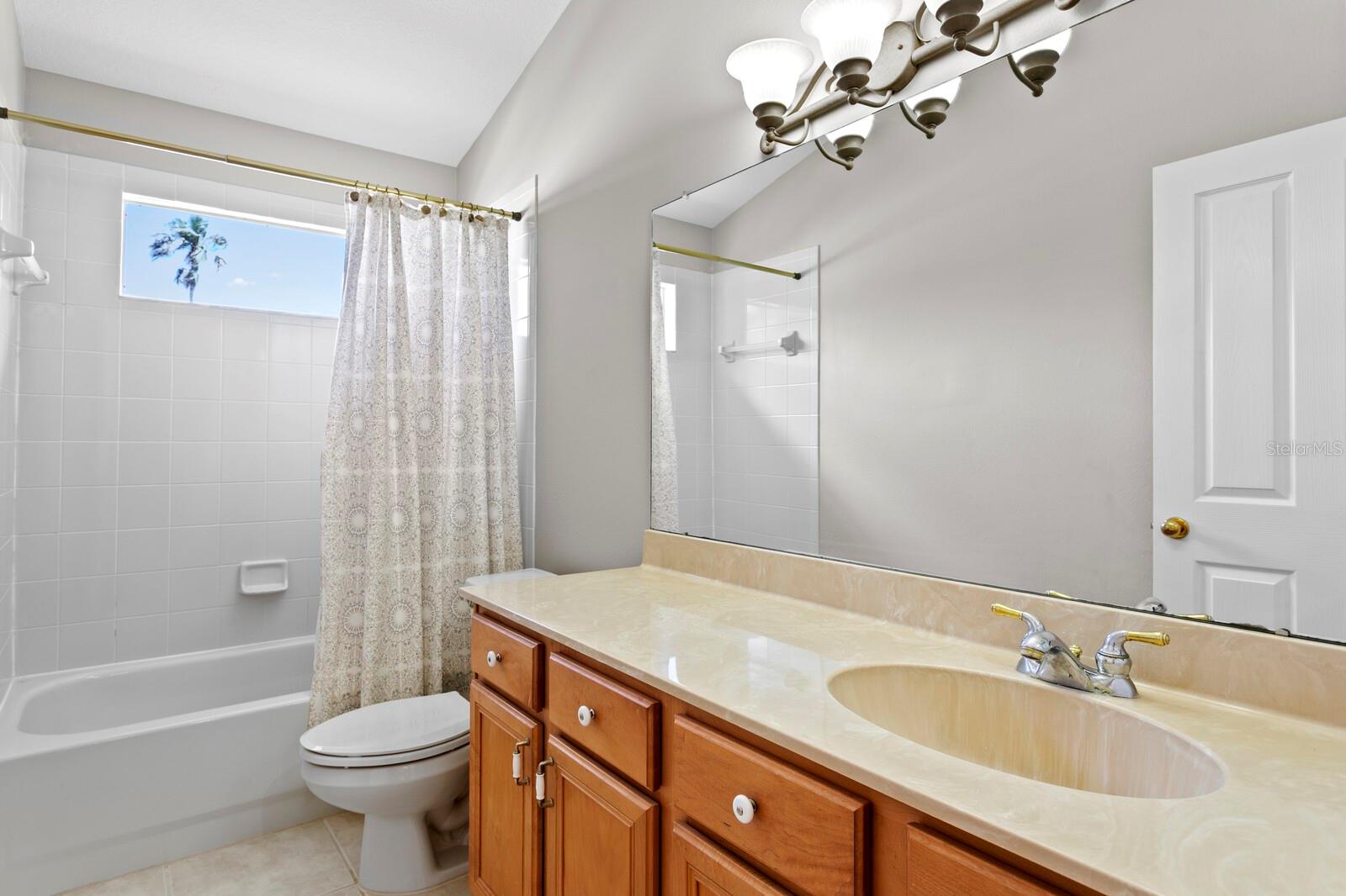 Image 41 of 75 For 10235 Estuary Drive
