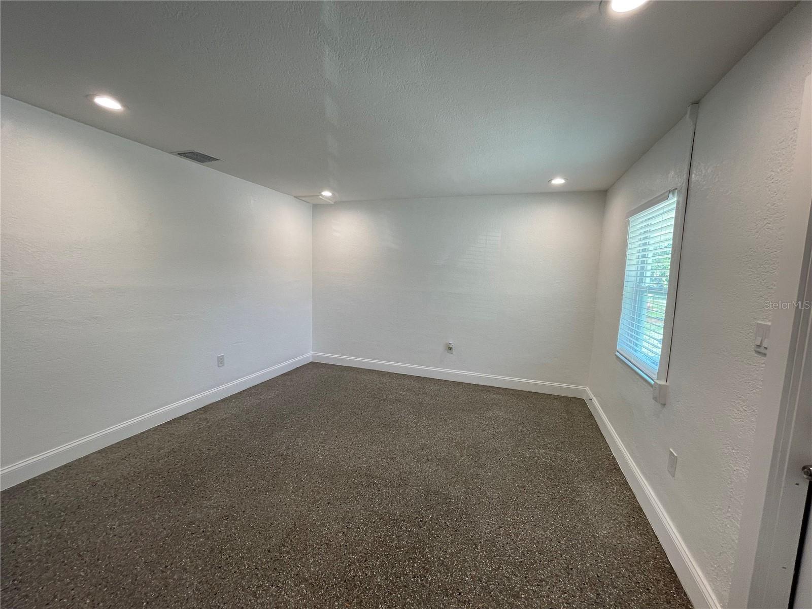 Image 2 of 15 For 1147 Alma Street