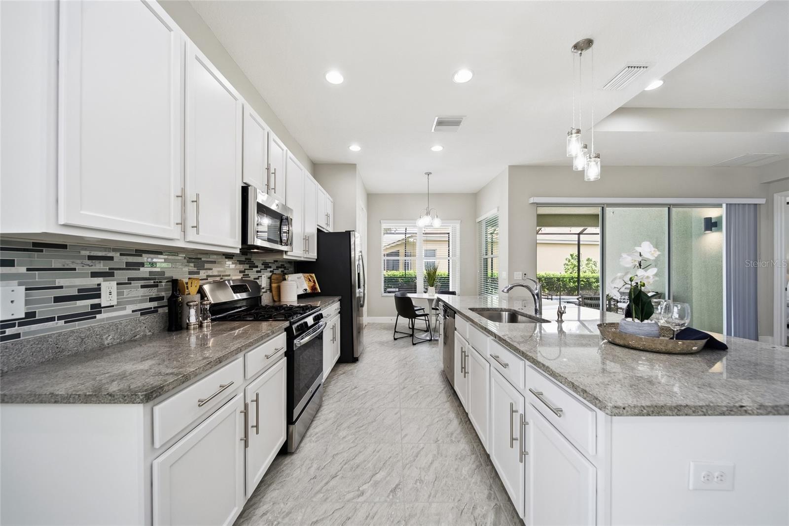 Image 16 of 74 For 30423 Tristania Court