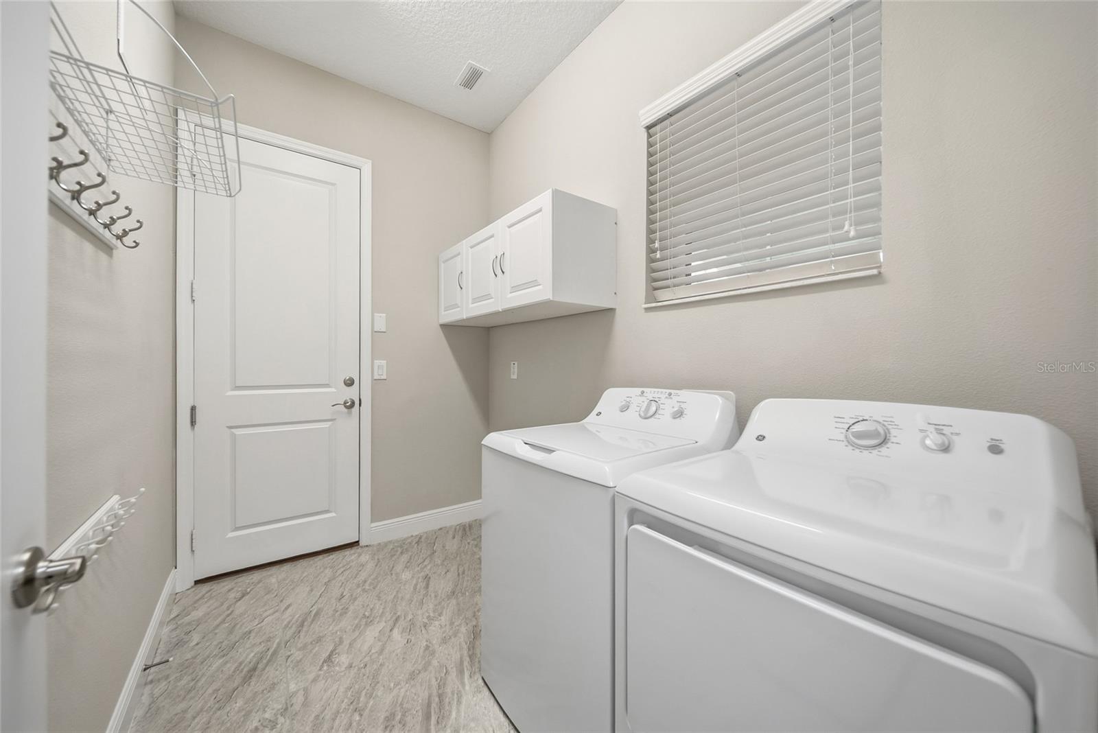 Image 35 of 74 For 30423 Tristania Court