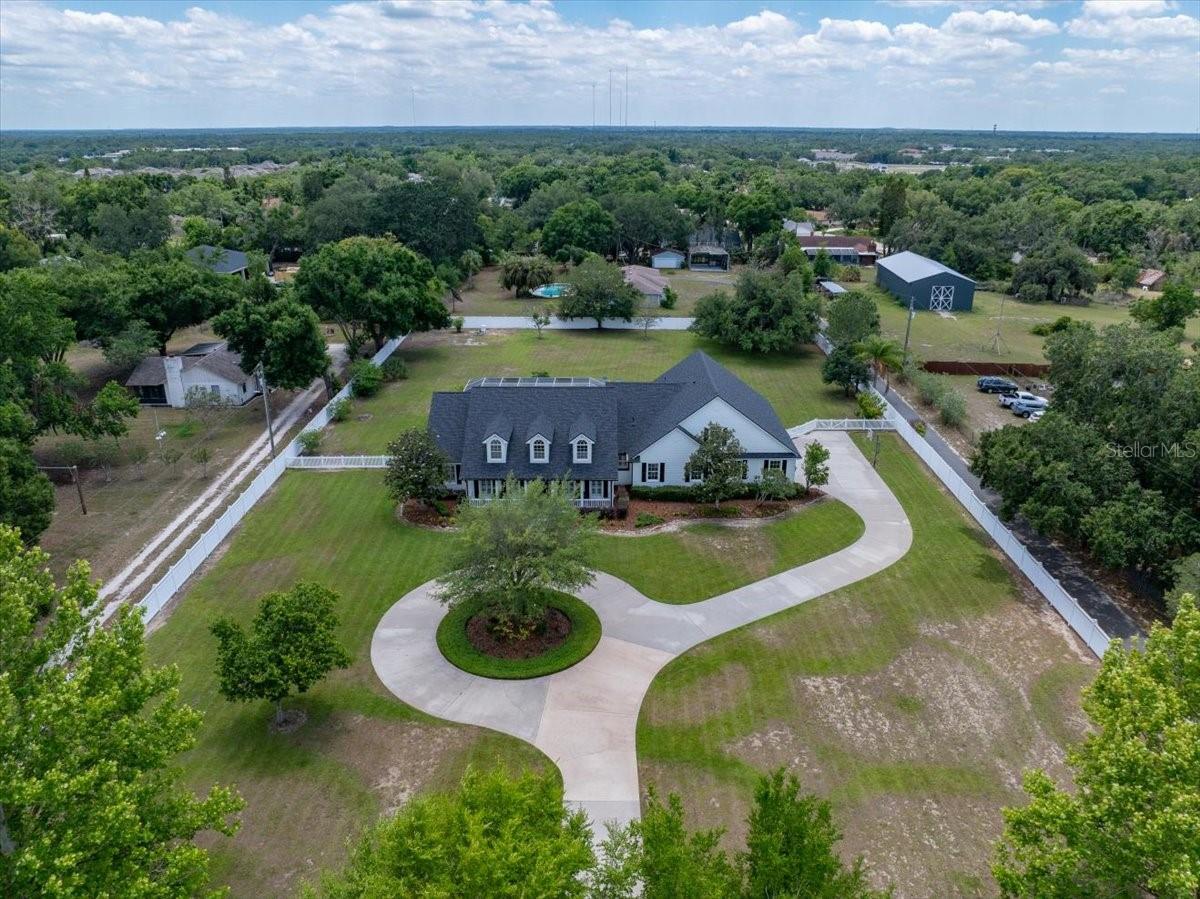 Image 4 of 52 For 1319 Brooker Road