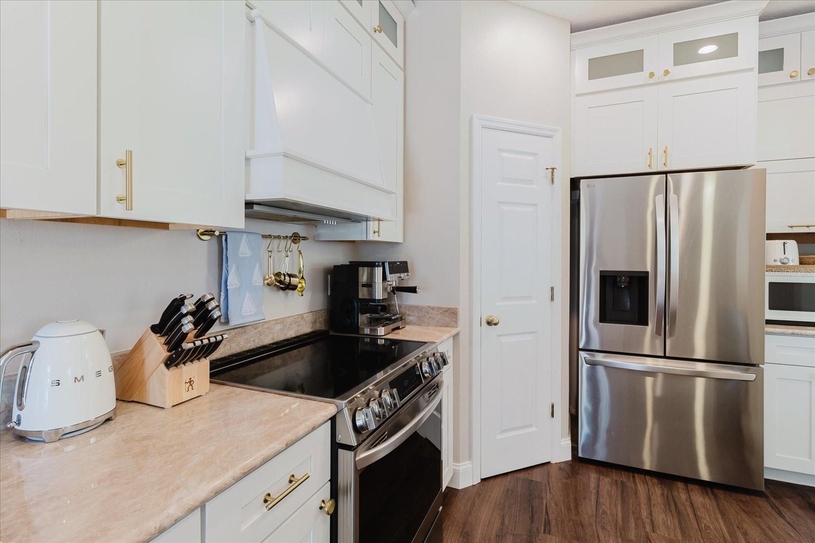Image 16 of 68 For 602 51st Avenue N