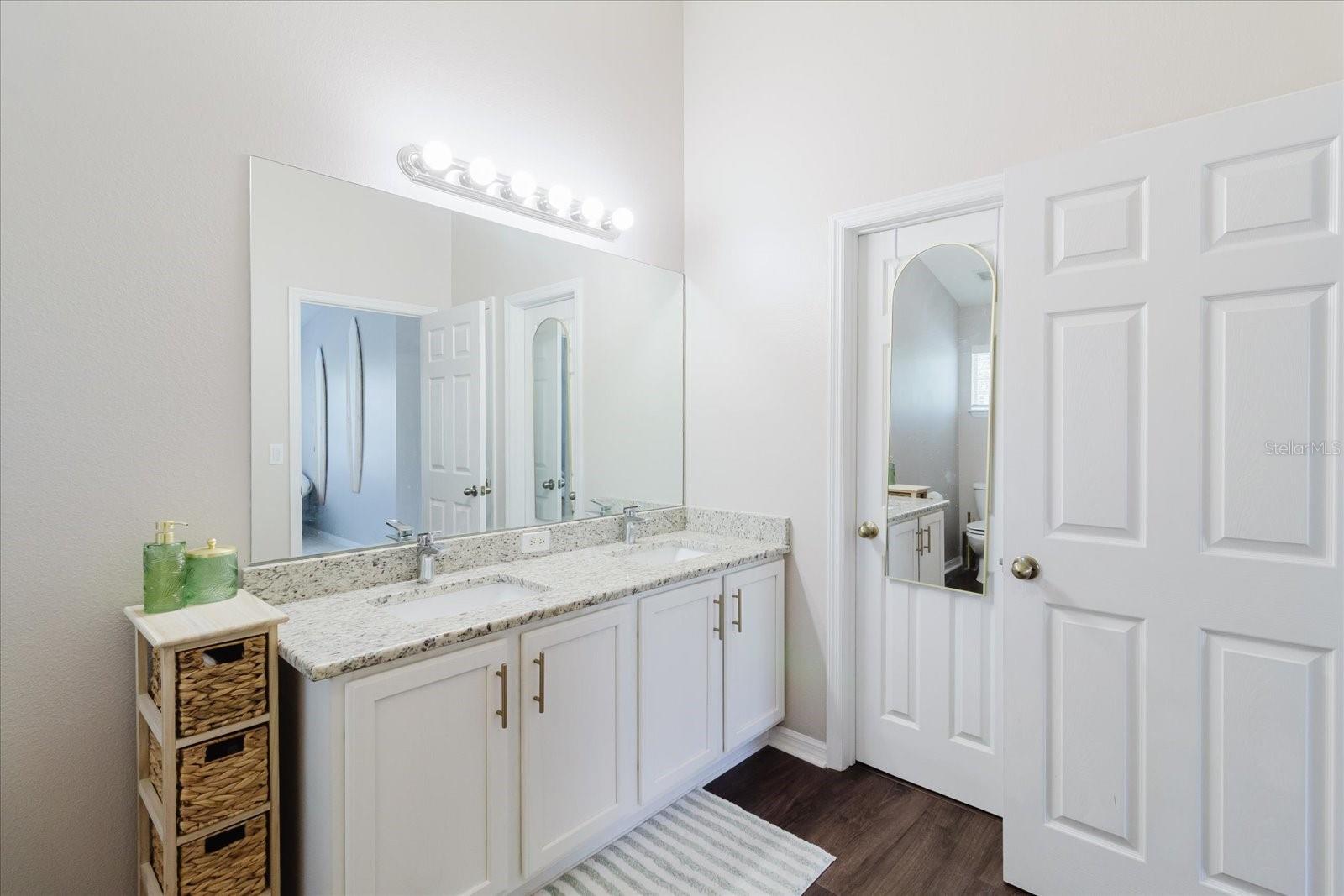Image 31 of 68 For 602 51st Avenue N