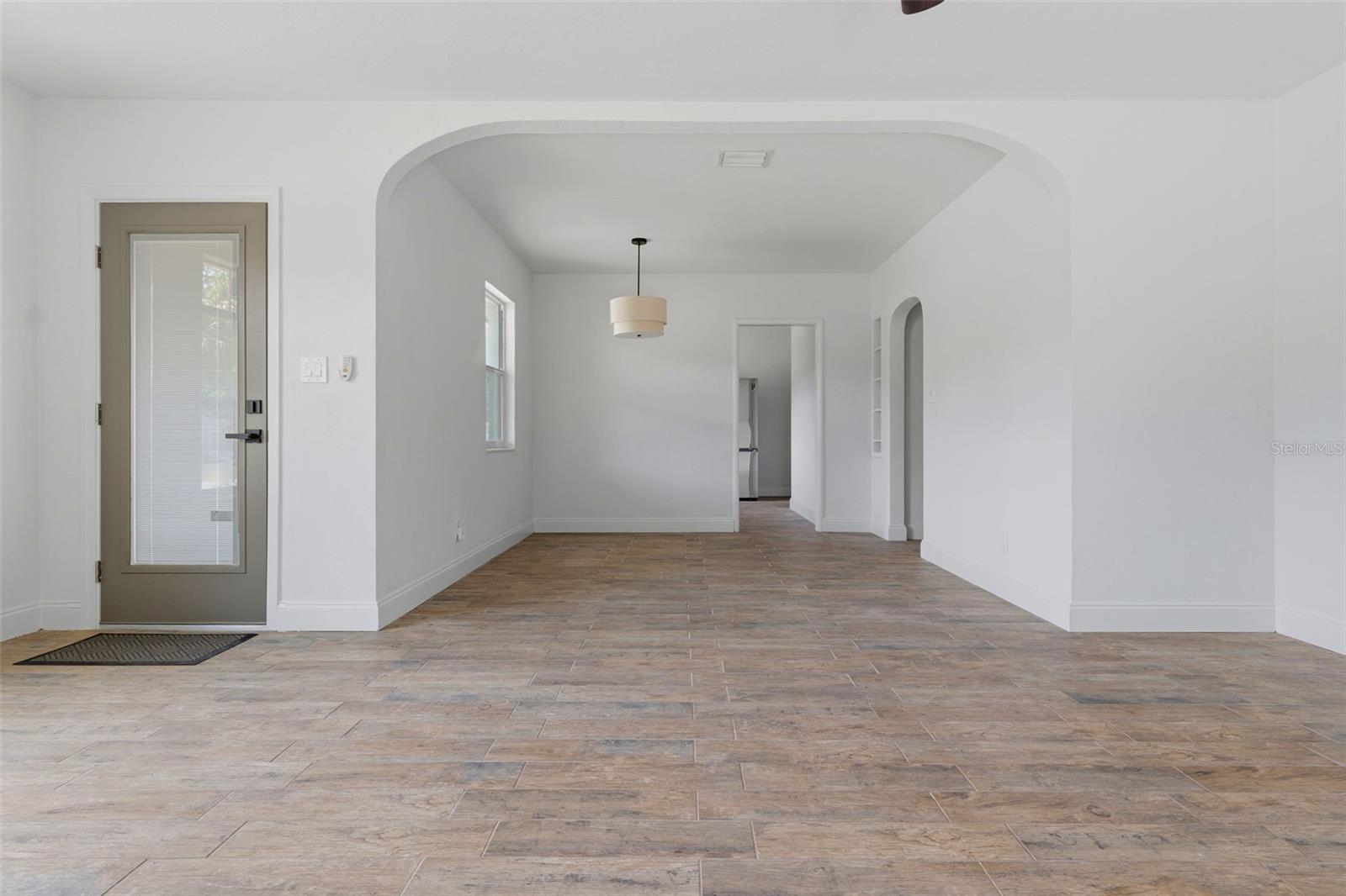 Image 20 of 70 For 3030 5th Street N
