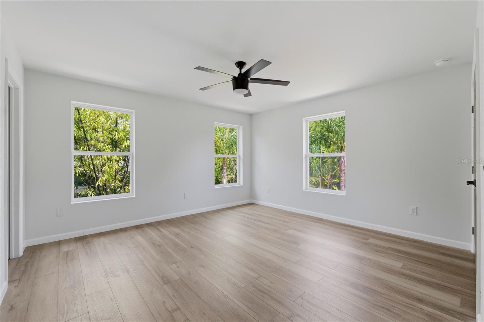 Image 52 of 70 For 3030 5th Street N