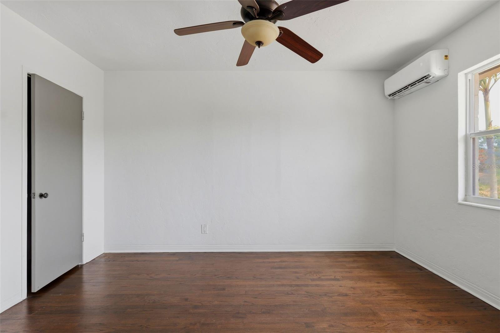 Image 7 of 70 For 3030 5th Street N