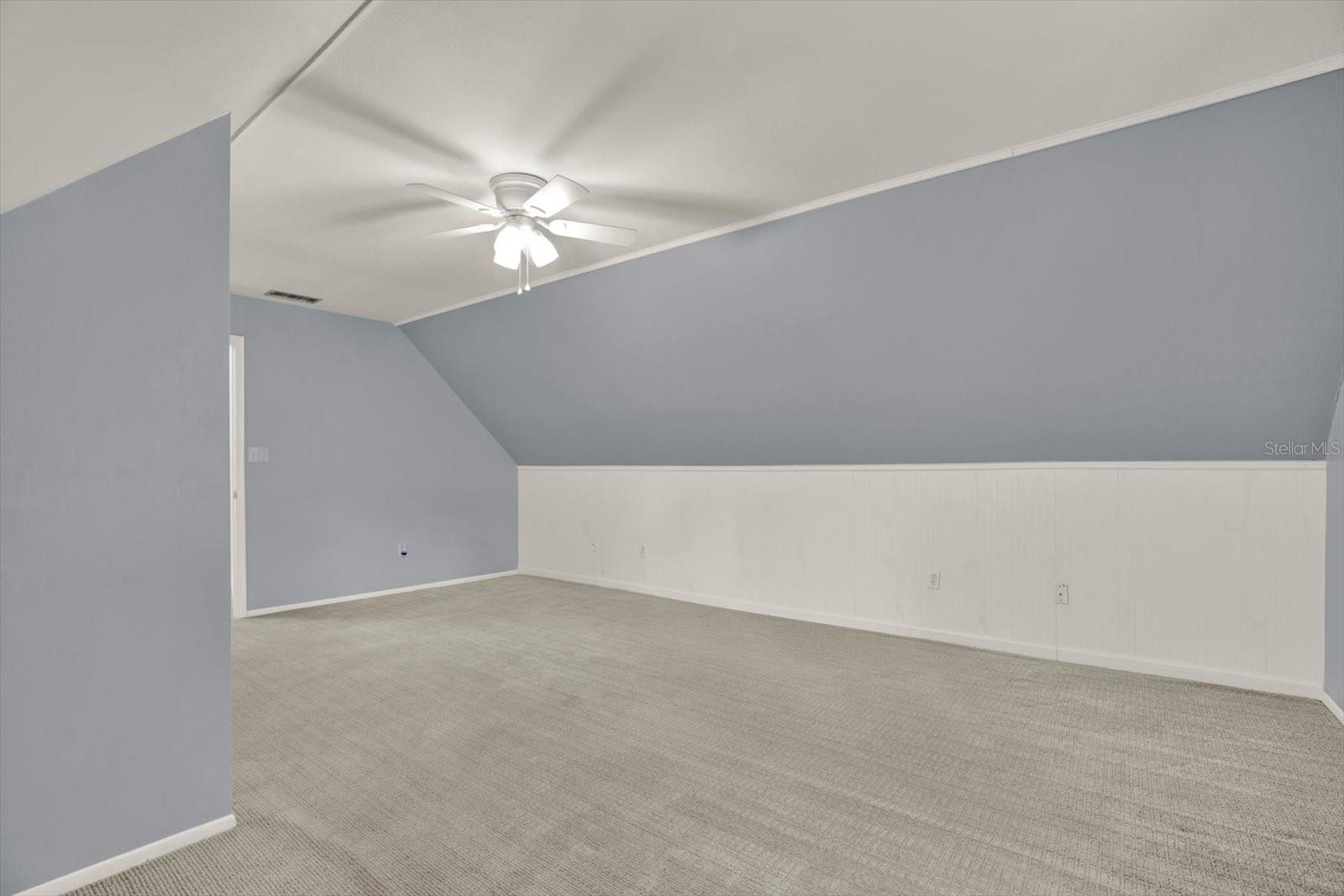 Image 33 of 53 For 156 21st Avenue Ne