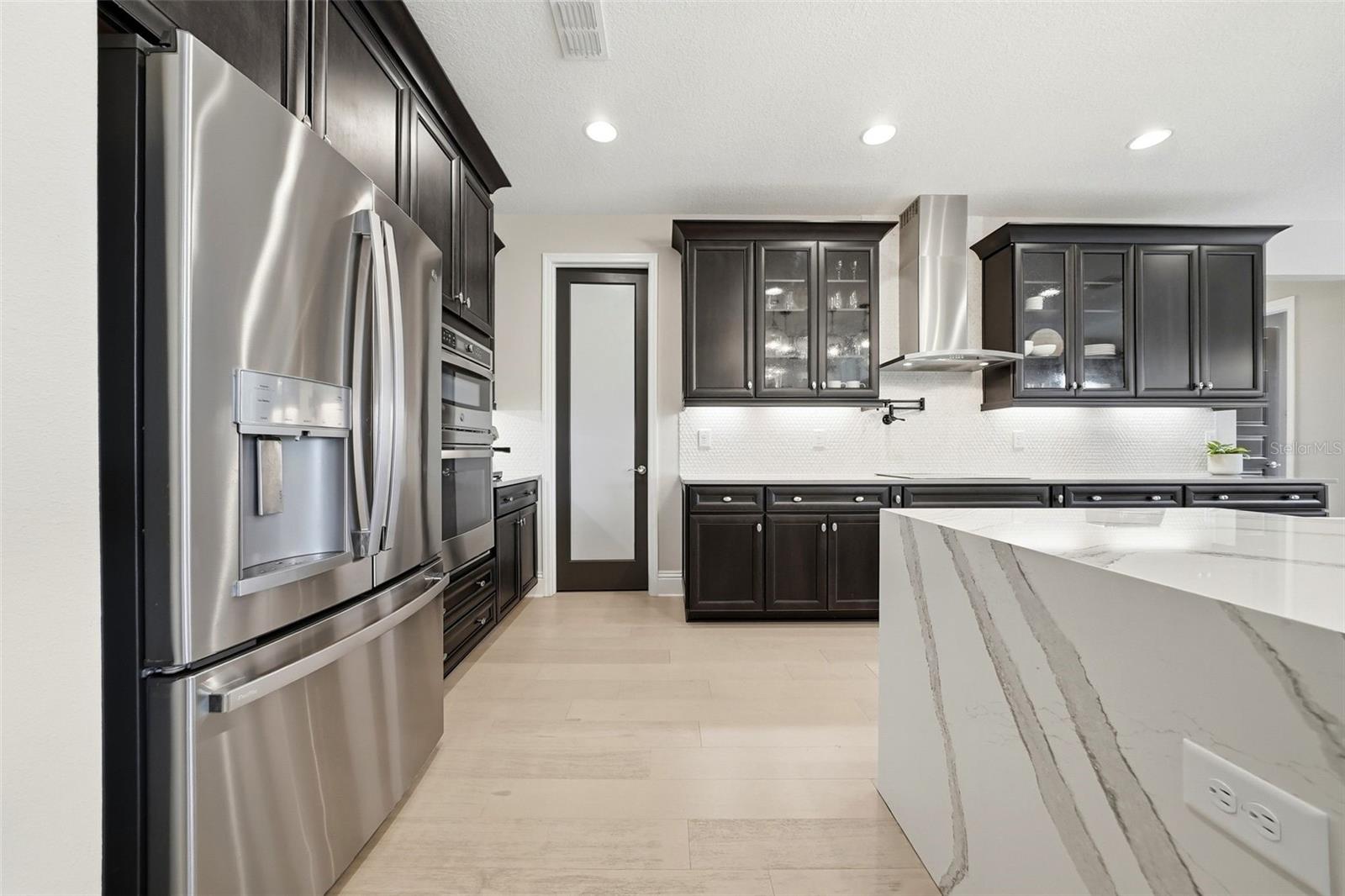 Image 18 of 82 For 7224 Graybrook Drive