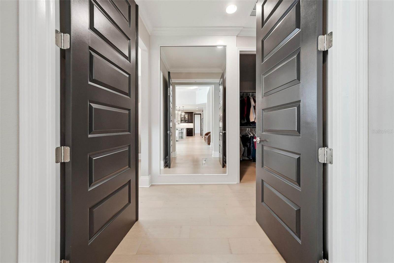 Image 25 of 82 For 7224 Graybrook Drive