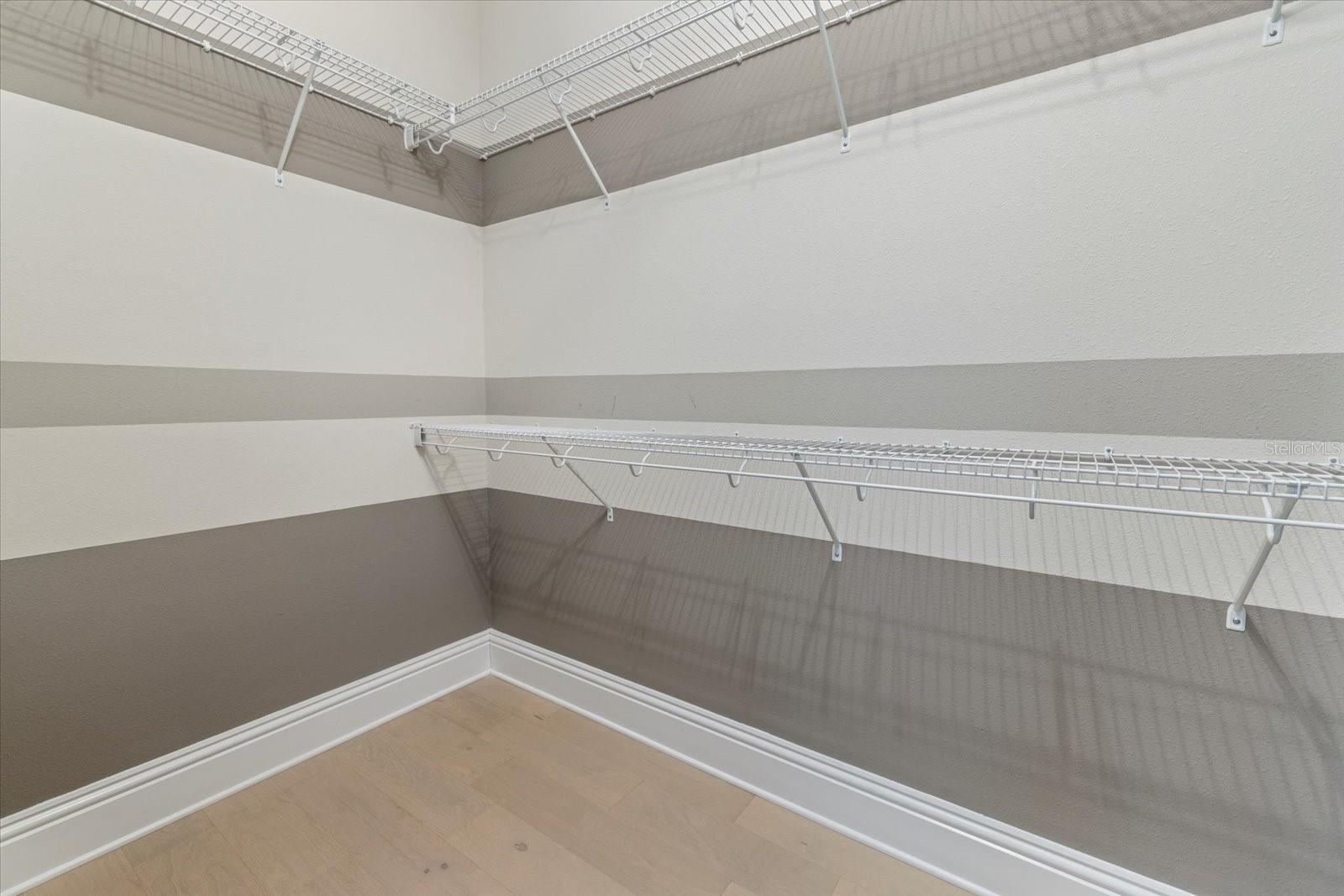Image 33 of 82 For 7224 Graybrook Drive