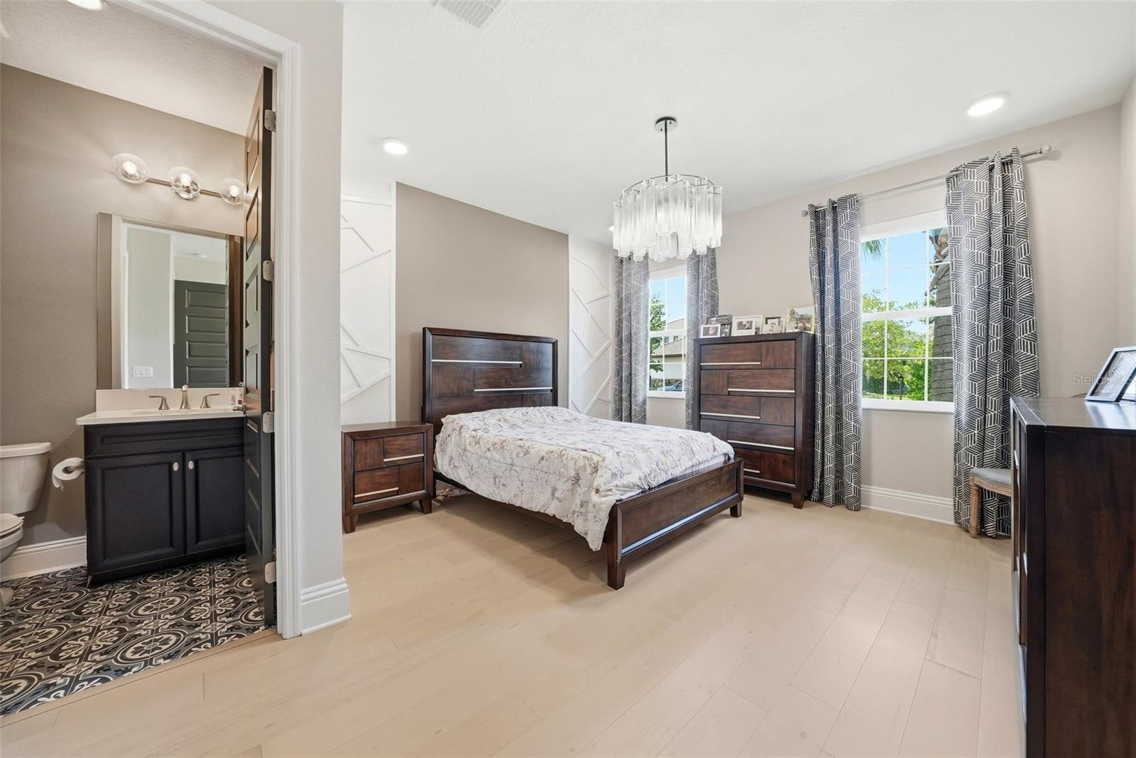 Image 34 of 82 For 7224 Graybrook Drive