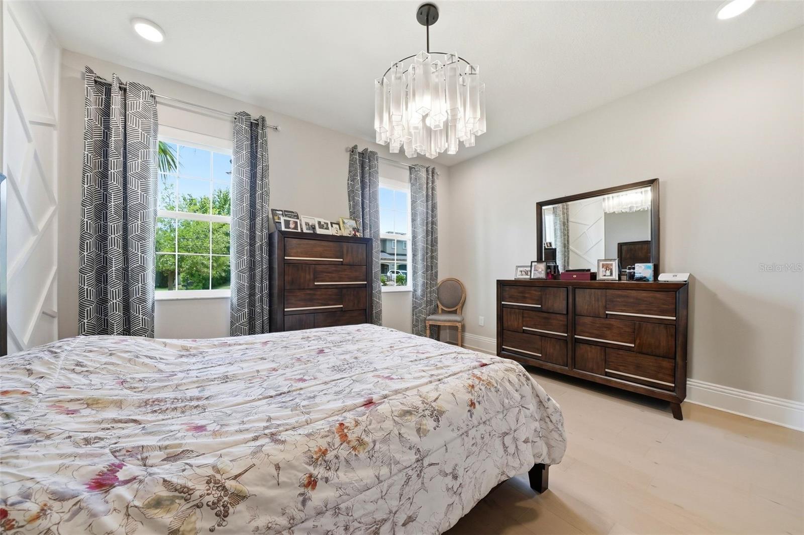Image 35 of 82 For 7224 Graybrook Drive
