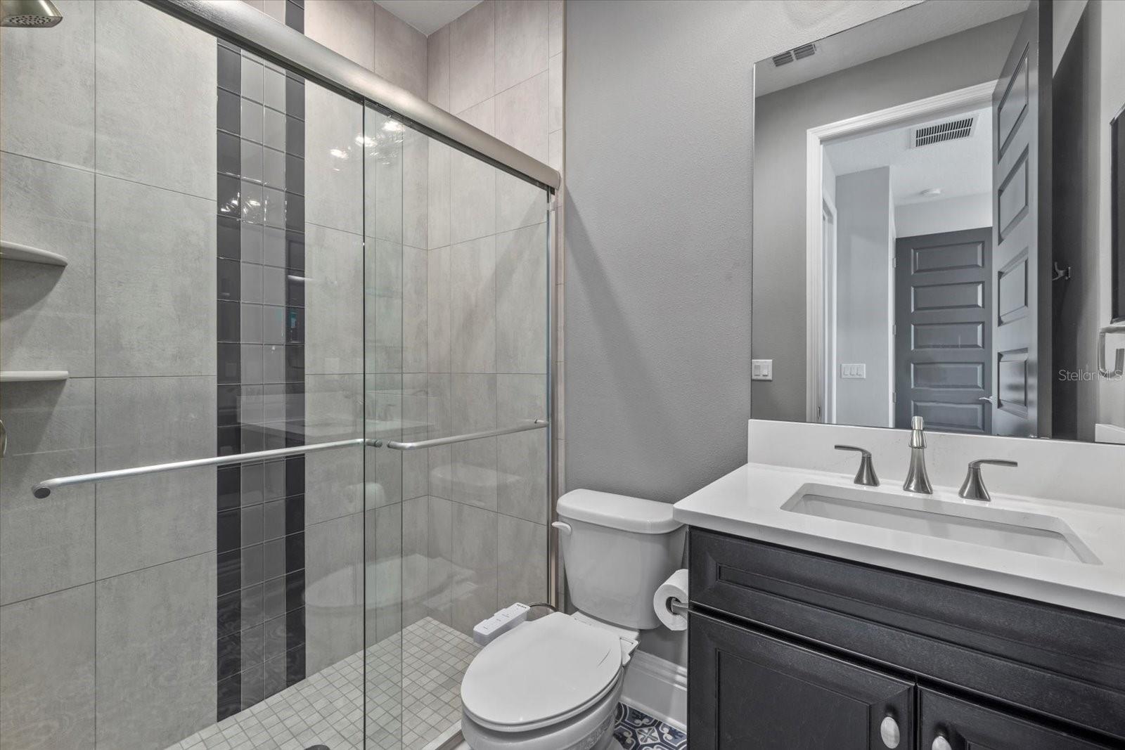 Image 36 of 82 For 7224 Graybrook Drive