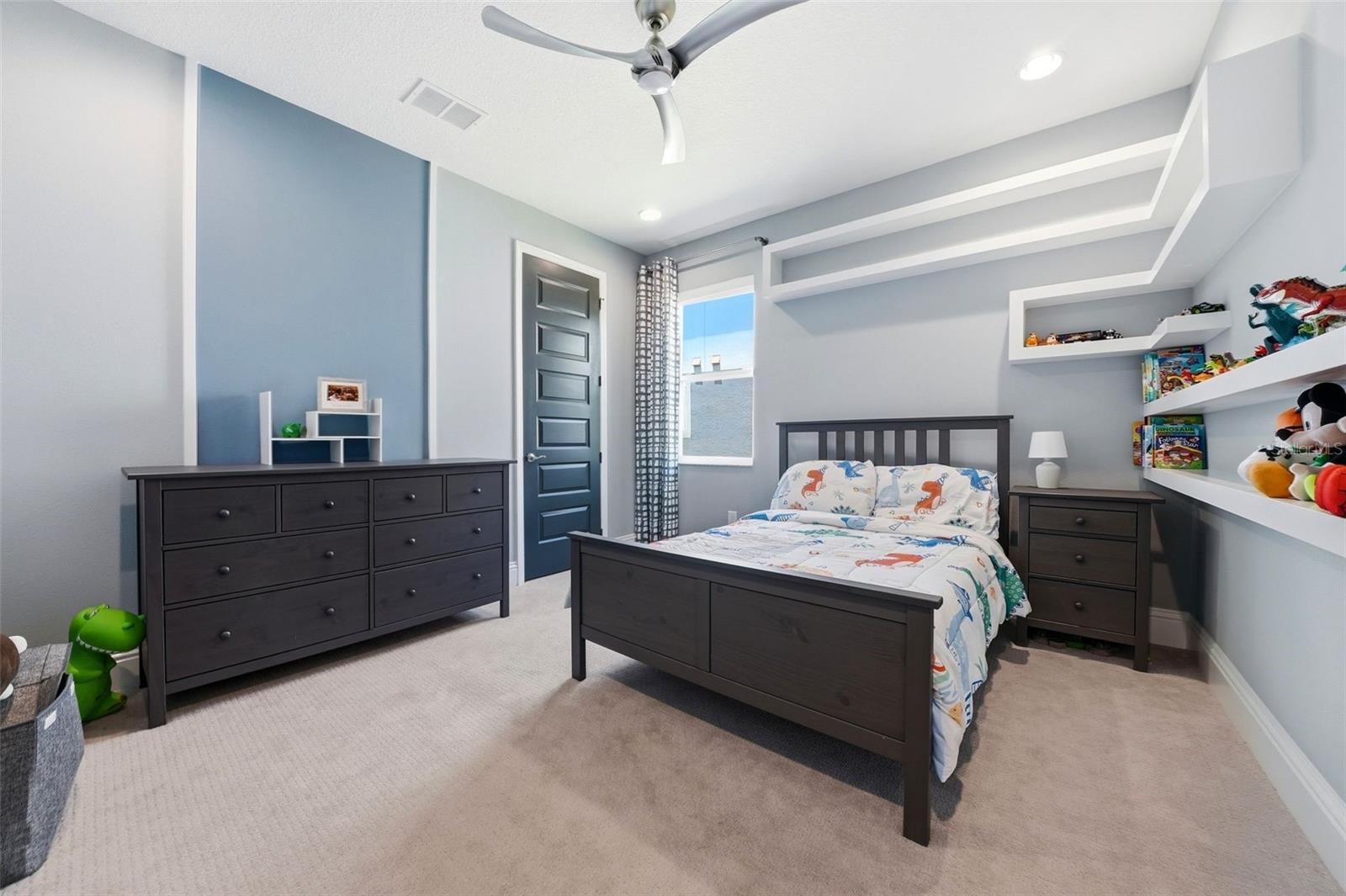 Image 38 of 82 For 7224 Graybrook Drive