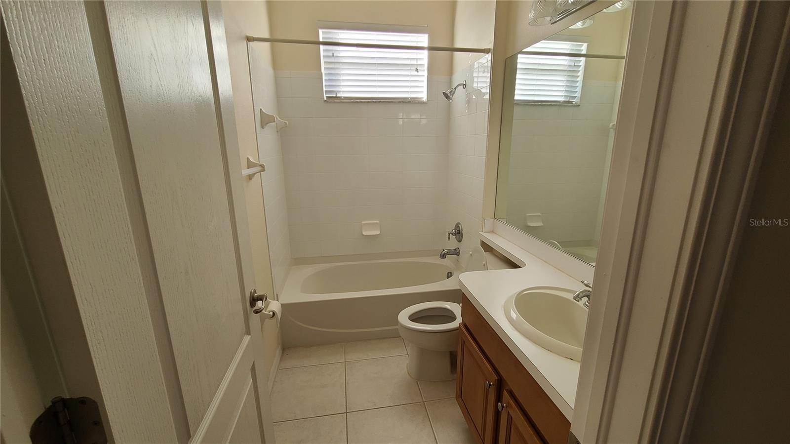 Image 10 of 21 For 31422 Bridgegate Drive