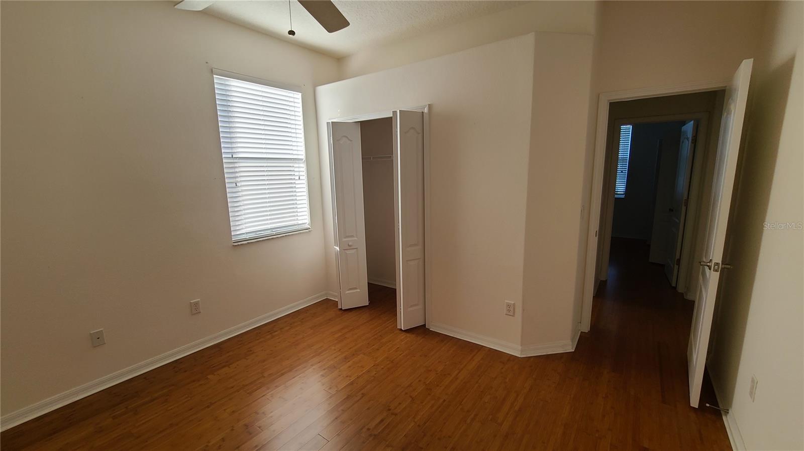 Image 8 of 21 For 31422 Bridgegate Drive