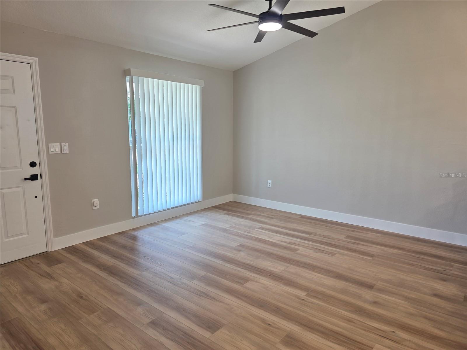 Image 12 of 33 For 7329 Jenner Avenue